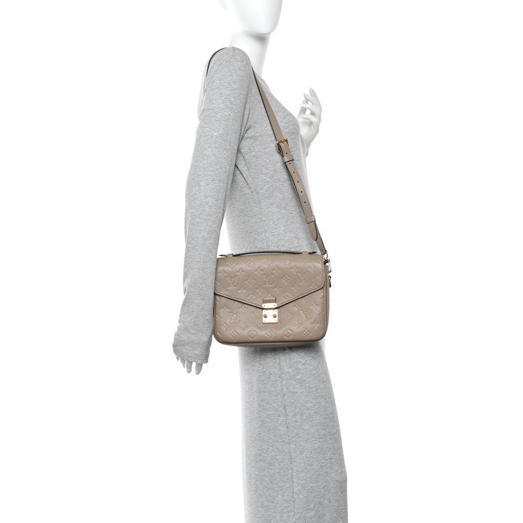 Louis Vuitton Empreinte Pochette Metis Tourterelle
