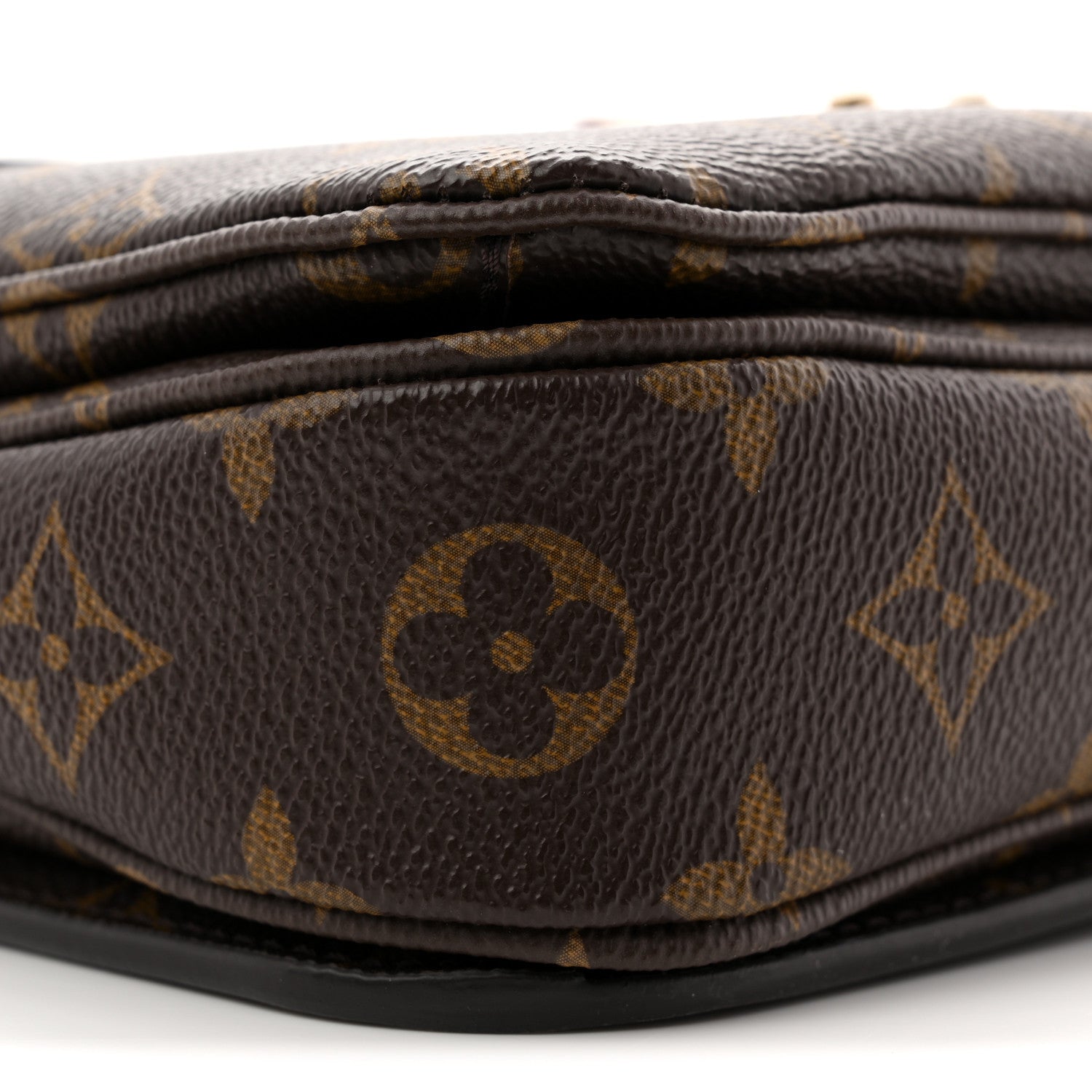 Louis Vuitton Monogram Pochette Metis