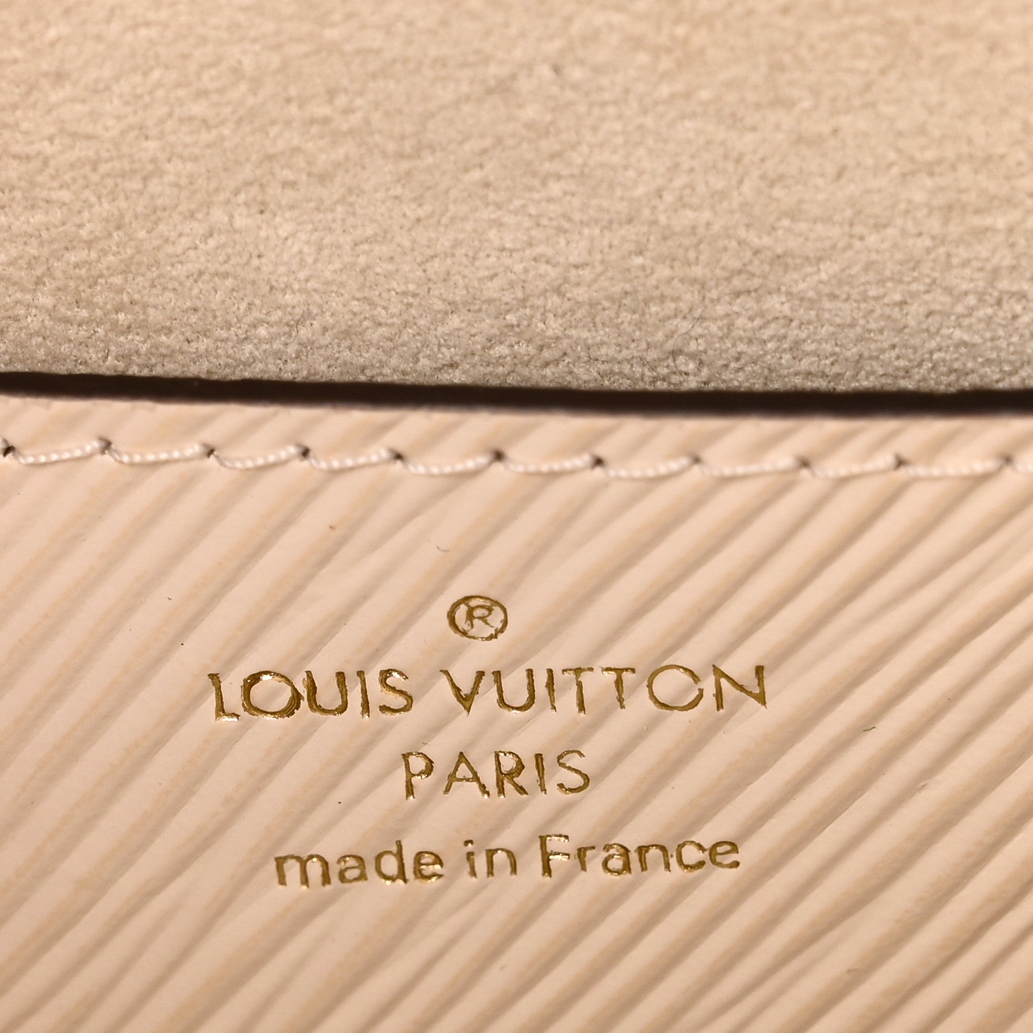 Louis Vuitton Epi Twist Shoulder Bag MM Quartz
