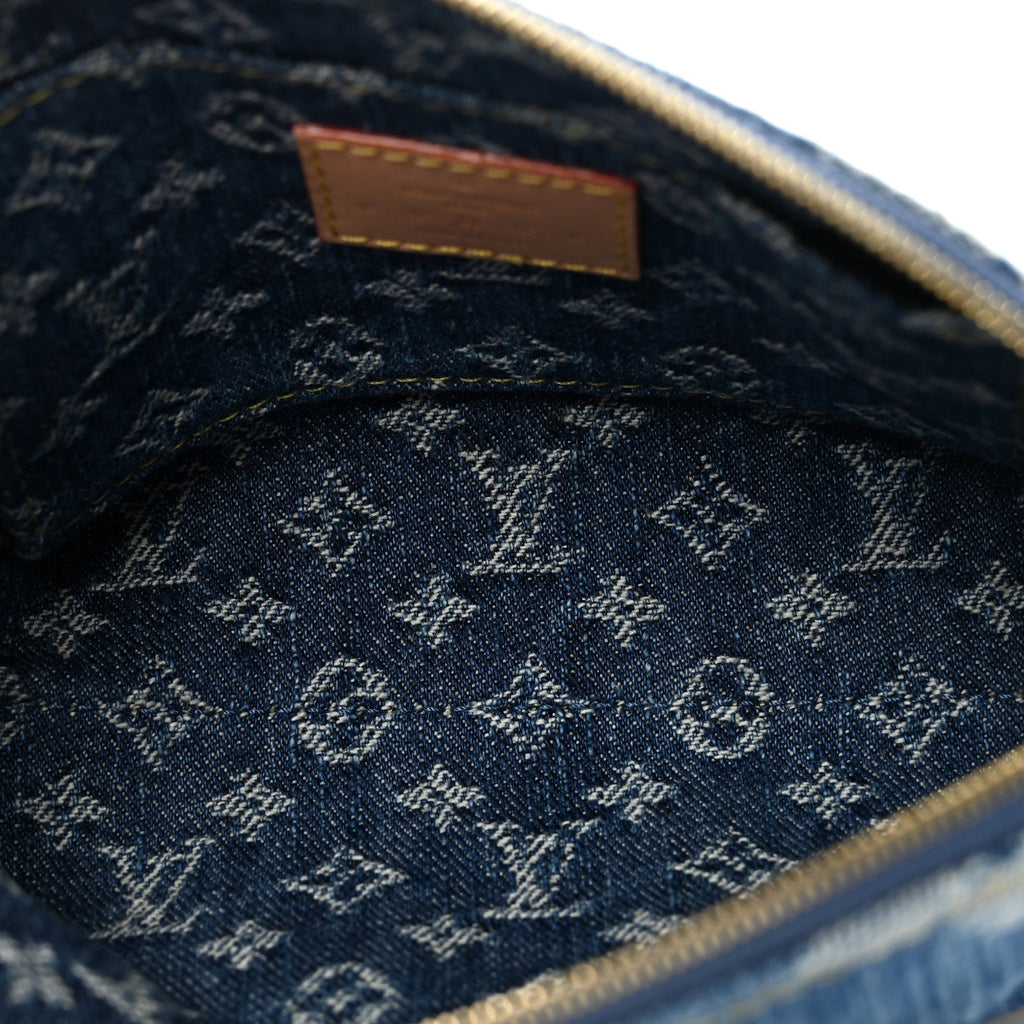 Louis Vuitton Denim Giant Monogram Pochette Cosmetique PM Denim Blue