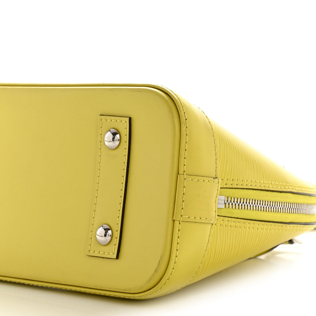Louis Vuitton Epi Alma BB Pistache
