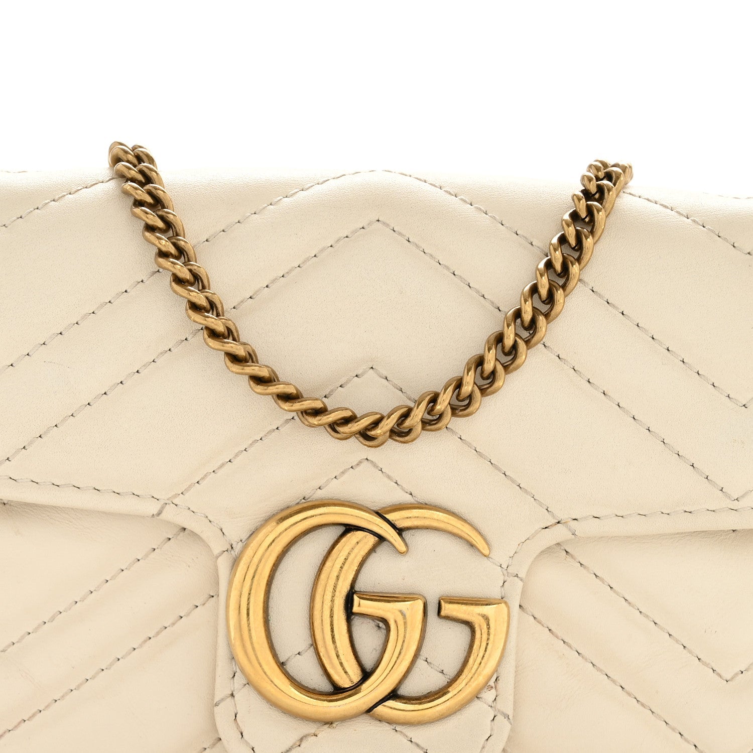 Gucci Calfskin Matelasse Super Mini GG Marmont Shoulder Bag White