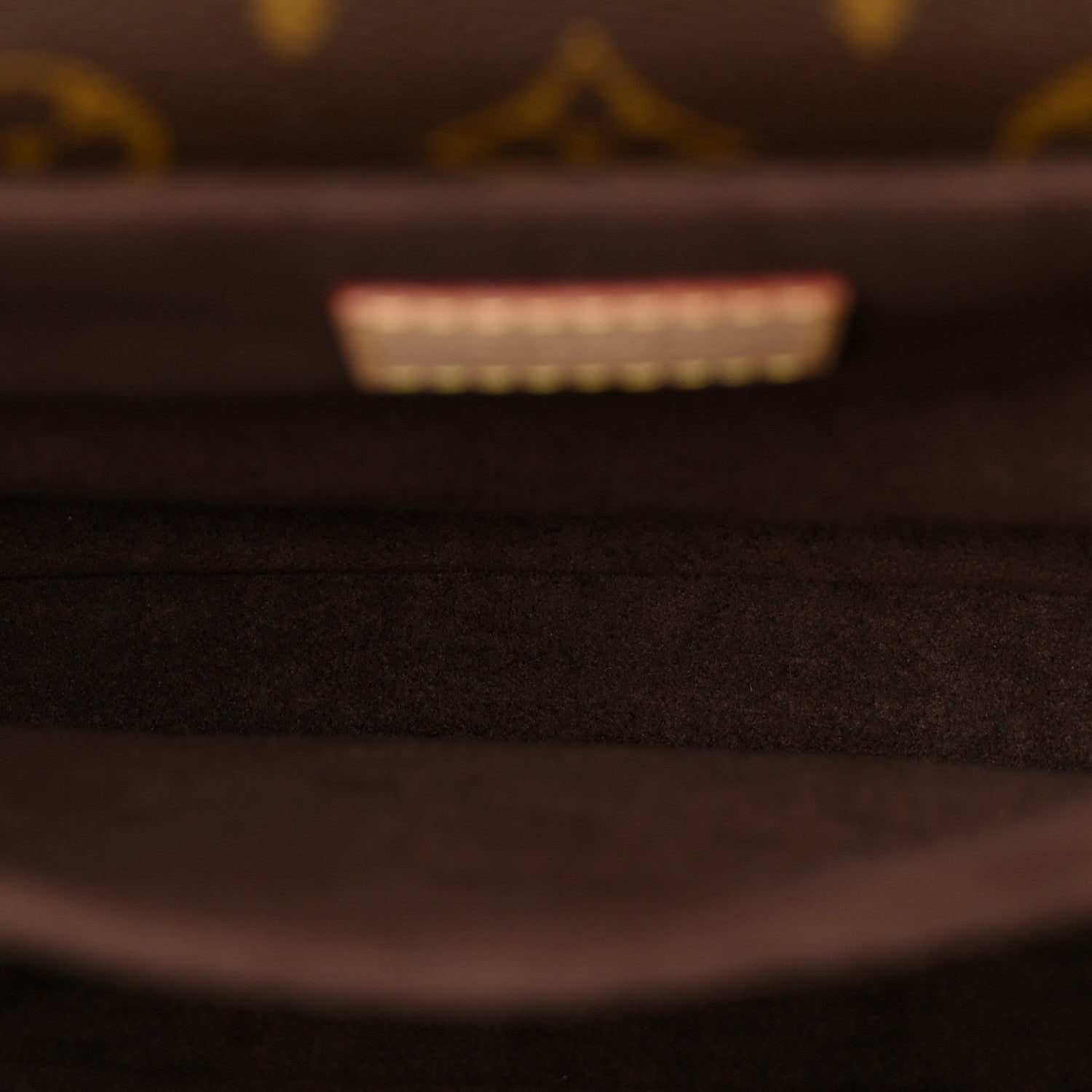 Louis Vuitton Monogram Pochette Metis