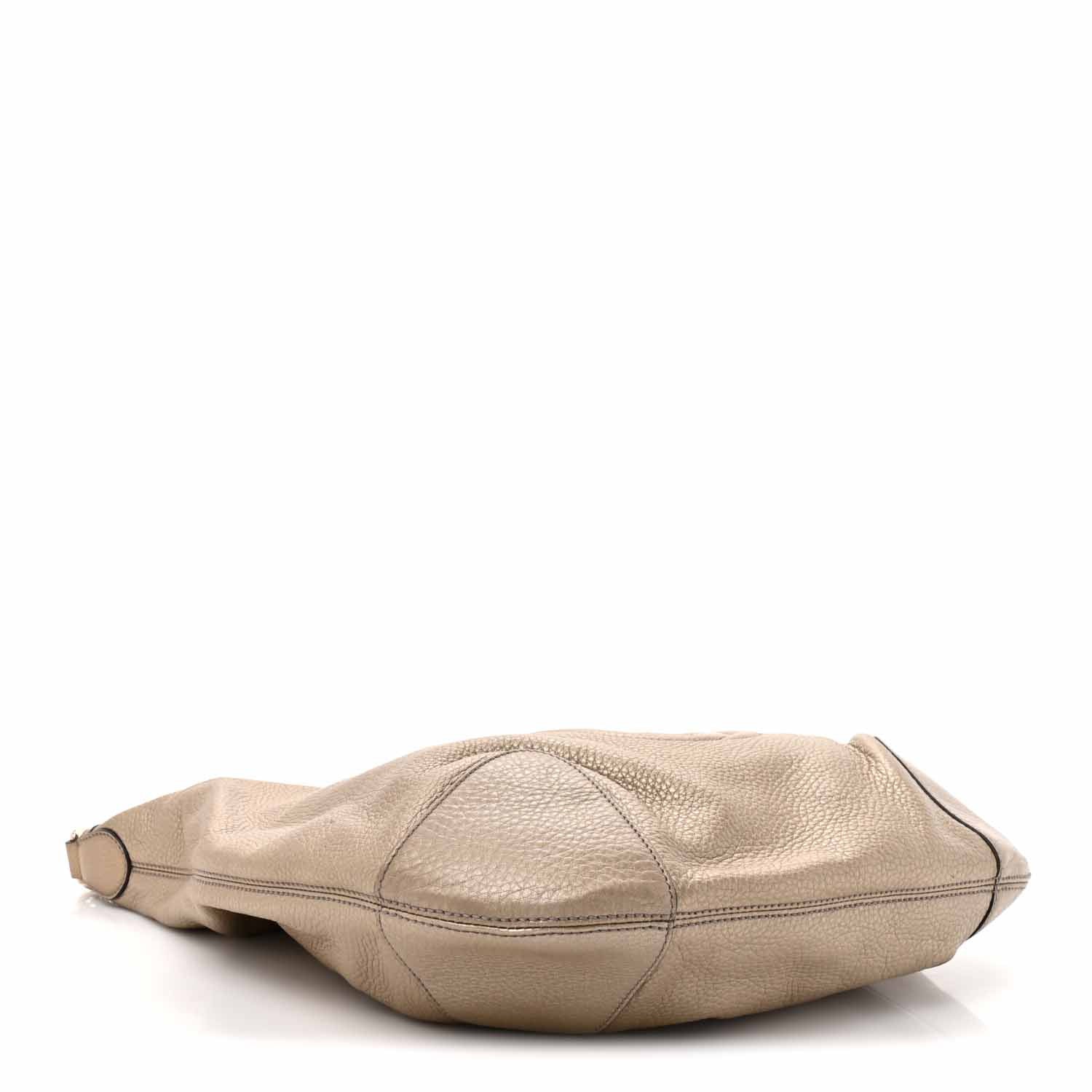 Gucci Metallic Pebbled Calfskin Medium Soho Chain Hobo Golden Beige