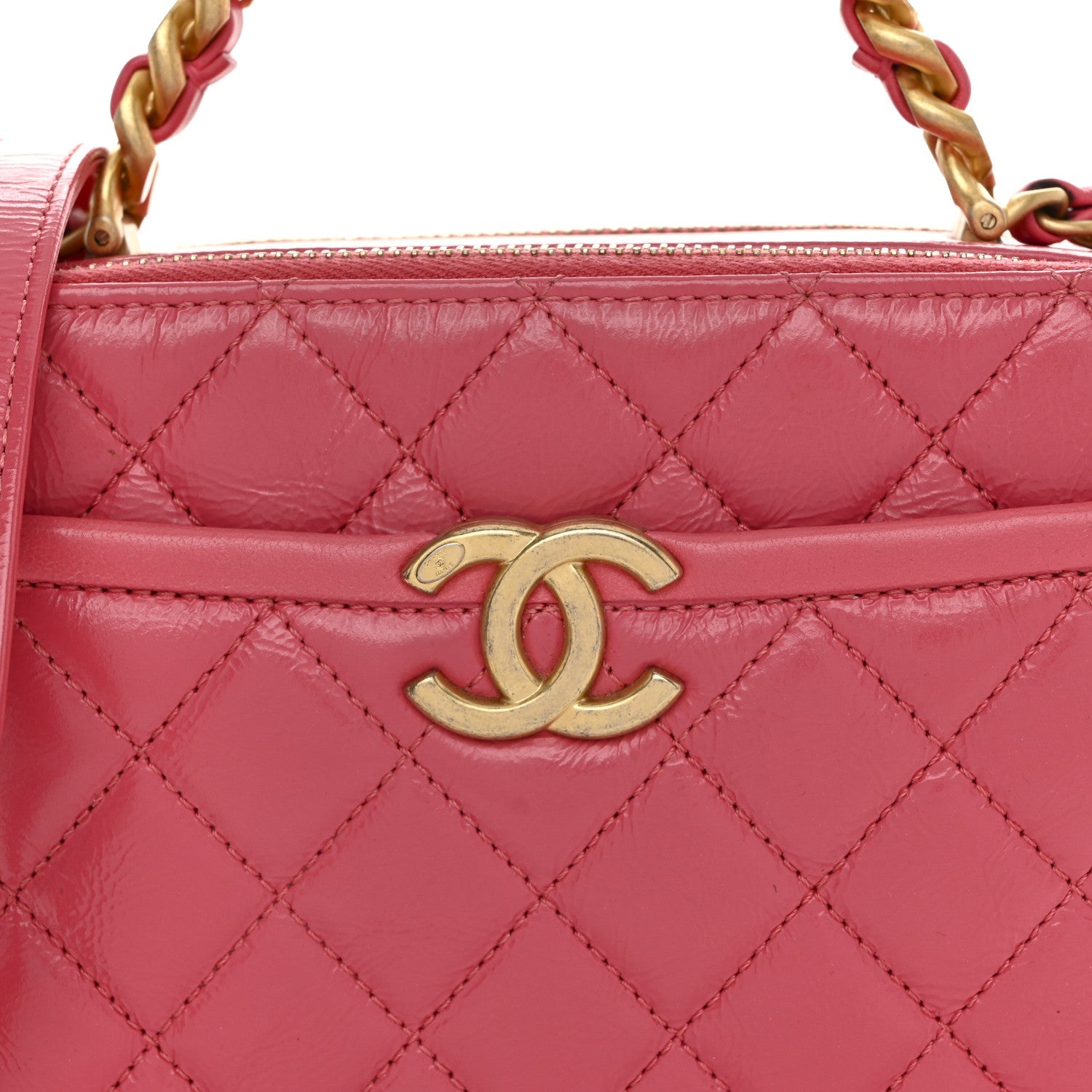 Chanel Crumpled Calfskin Quilted Small Get Round Top Handle Vanity Case Pink