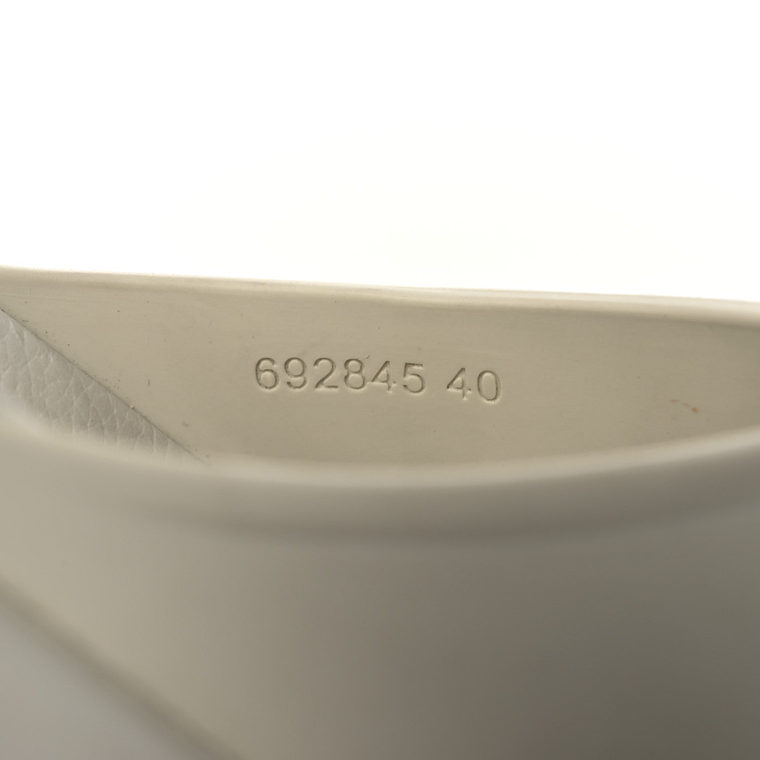 Gucci Soft Rubber Womens Interlocking G Platform 42mm Slide Sandals 40 Off White