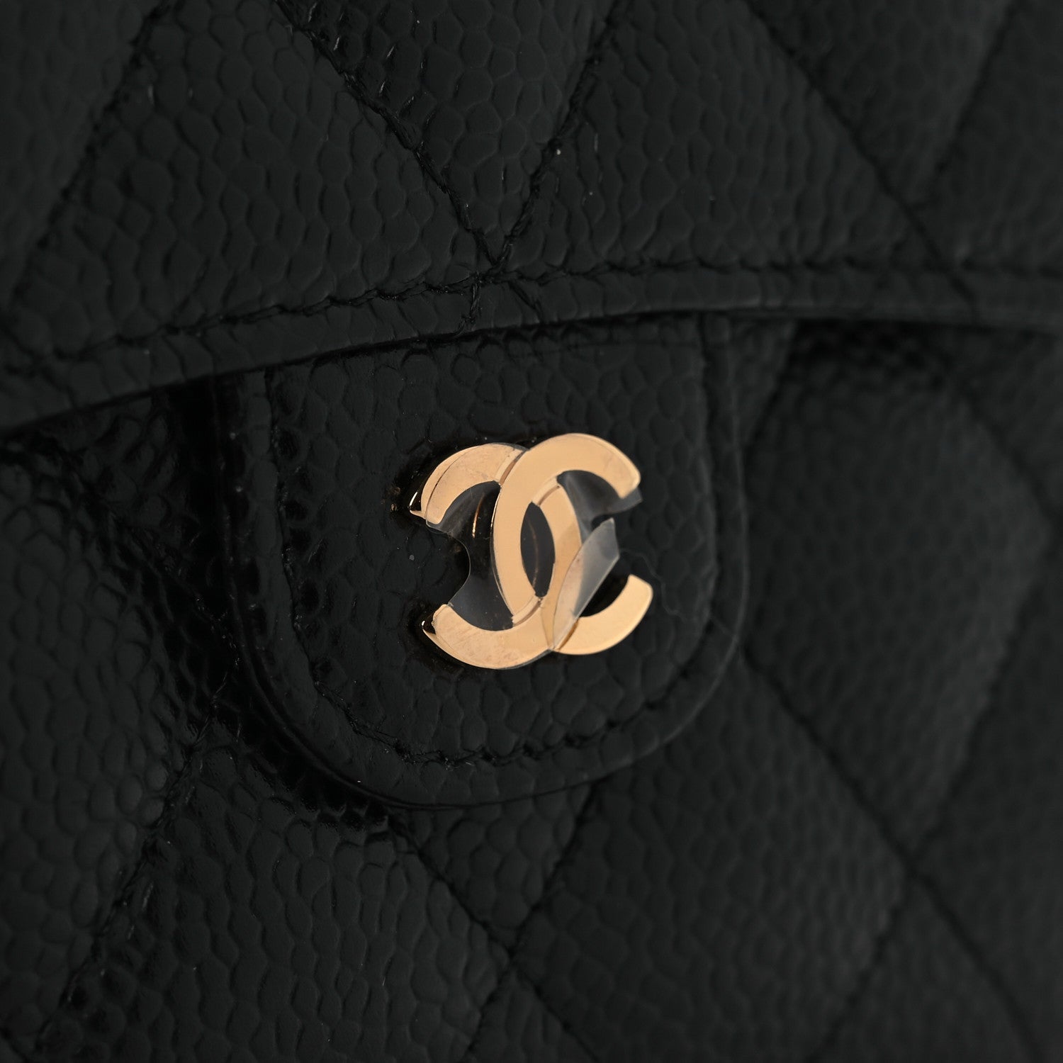 Caviar Quilted Compact Flap Wallet Black