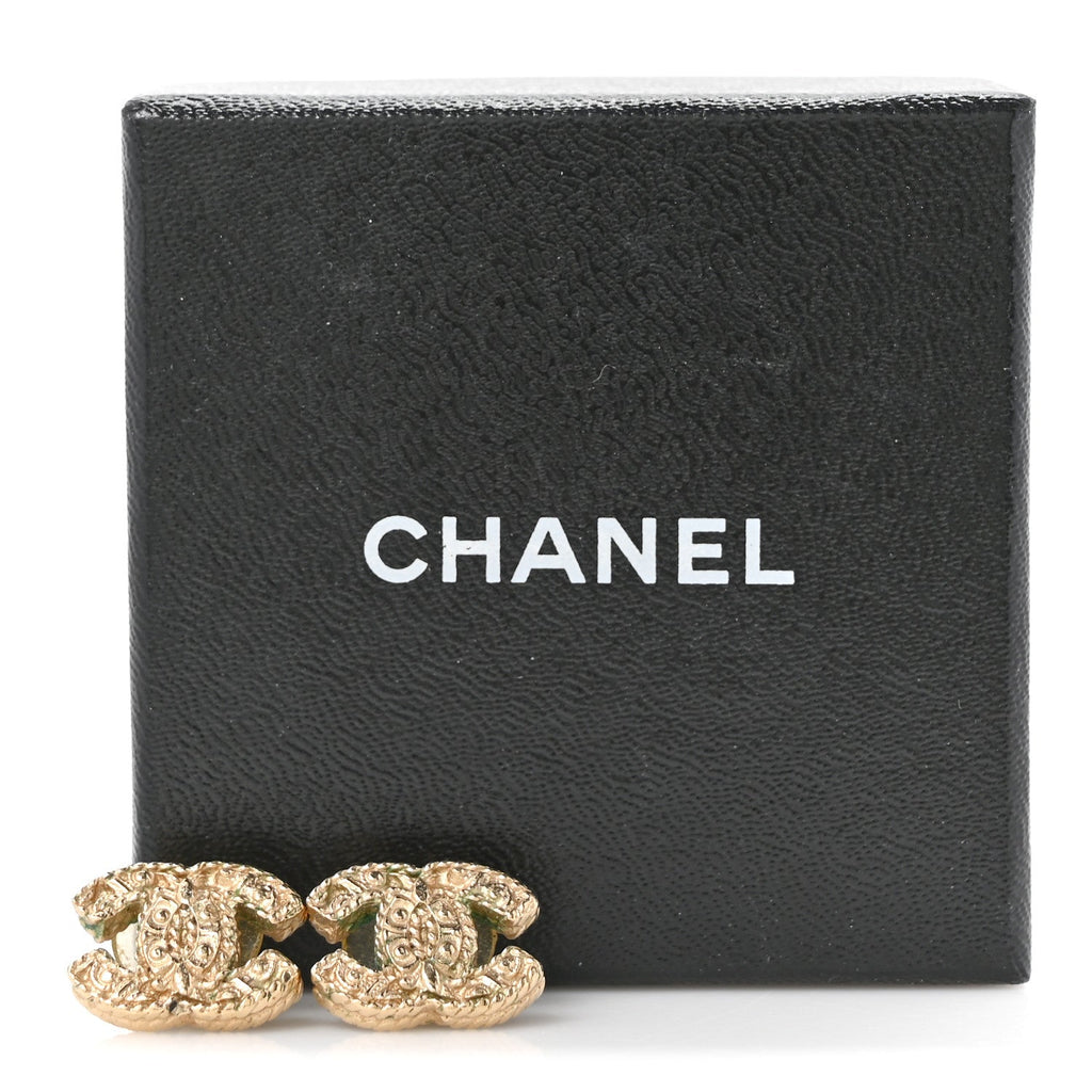 Metal Textured CC Earrings Gold