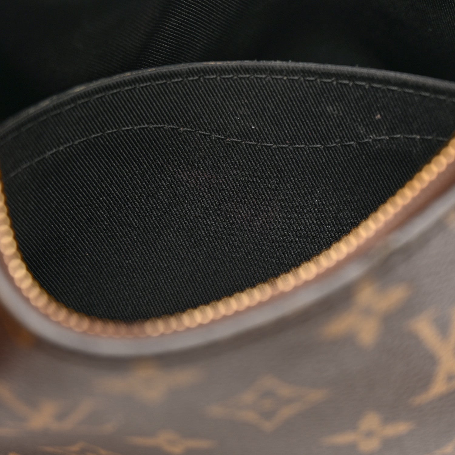 Louis Vuitton Monogram Boulogne NM Black