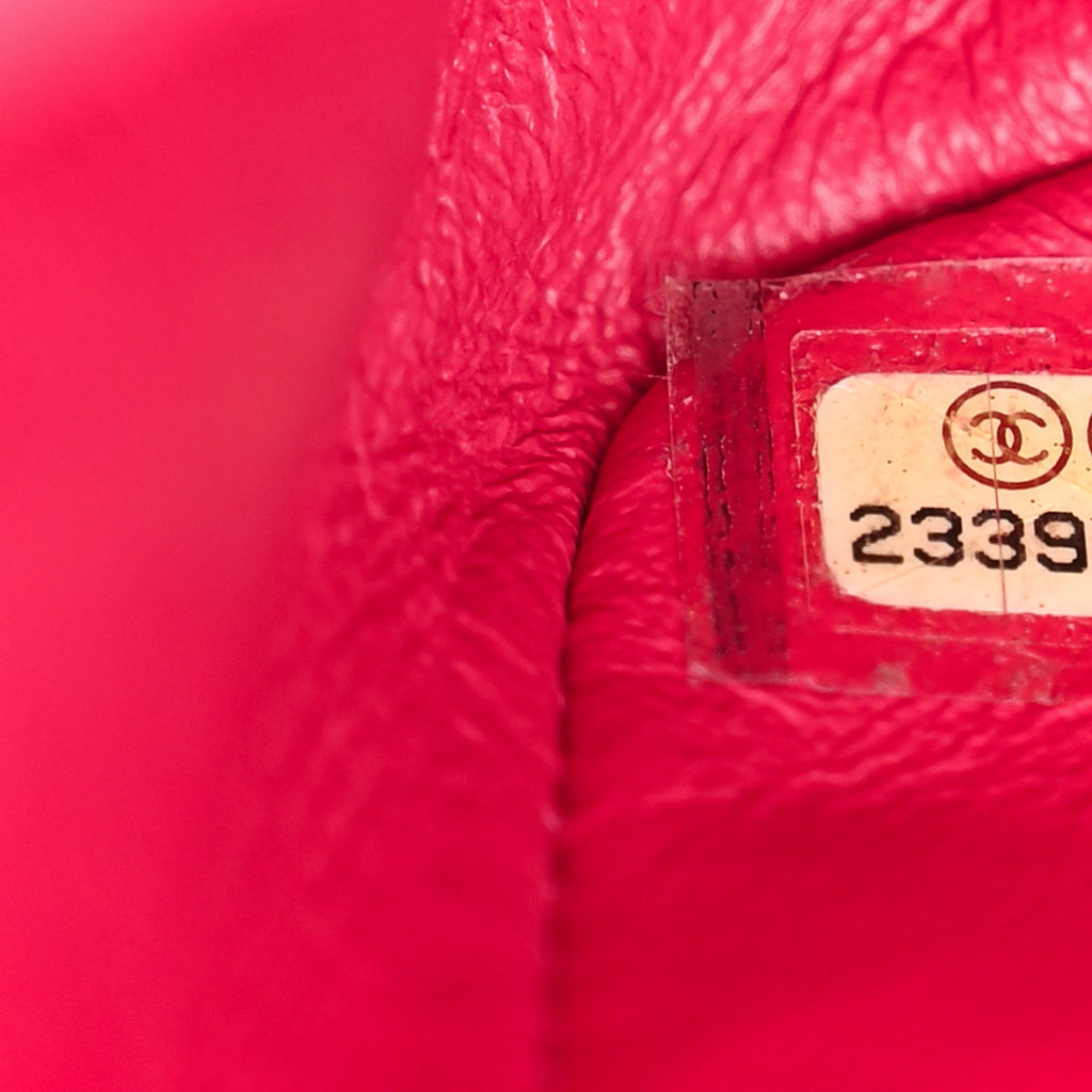Chanel Caviar Quilted 2.55 Reissue 225 Flap Fuchsia