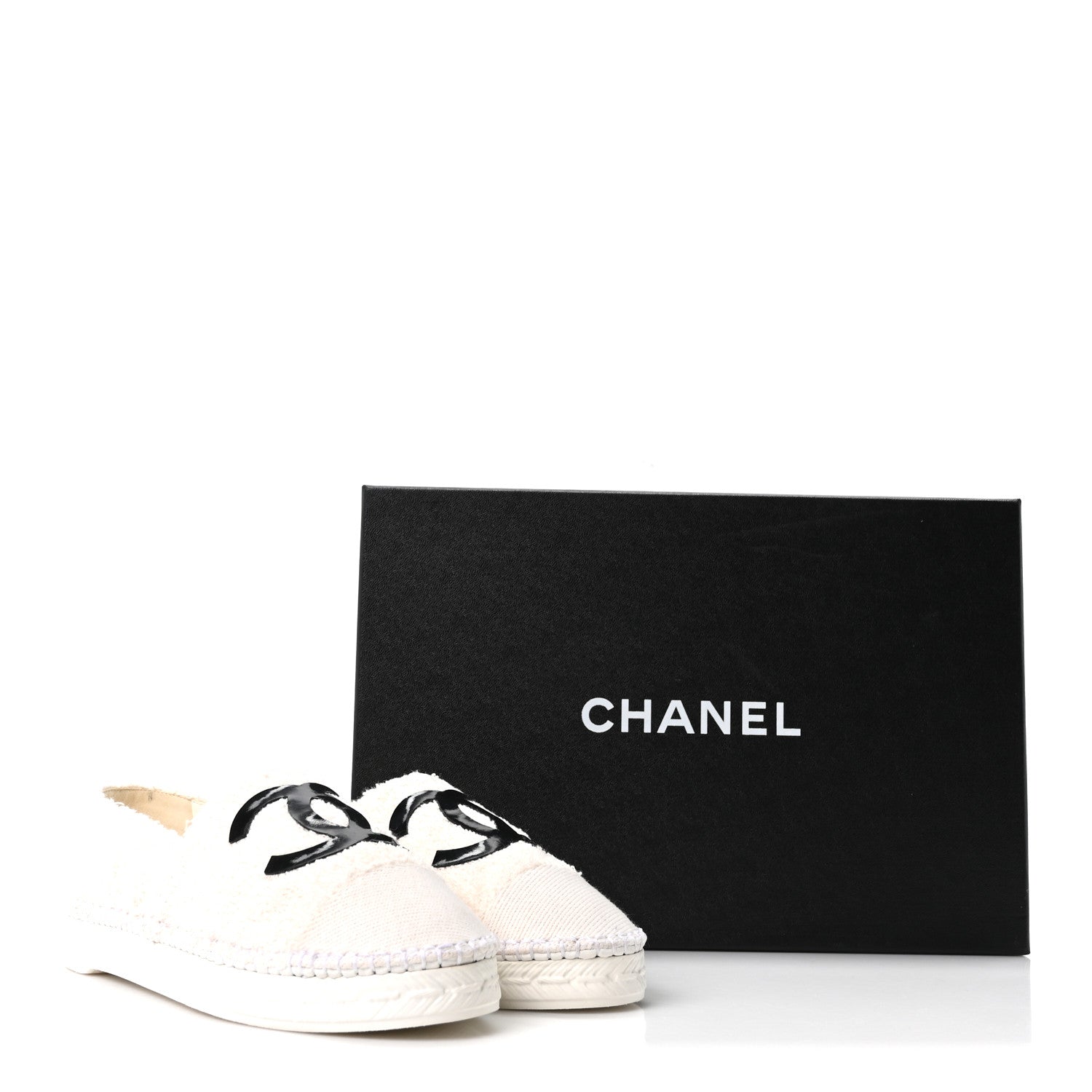 Chanel Tweed Grosgrain Patent CC Espadrilles 35 White Black