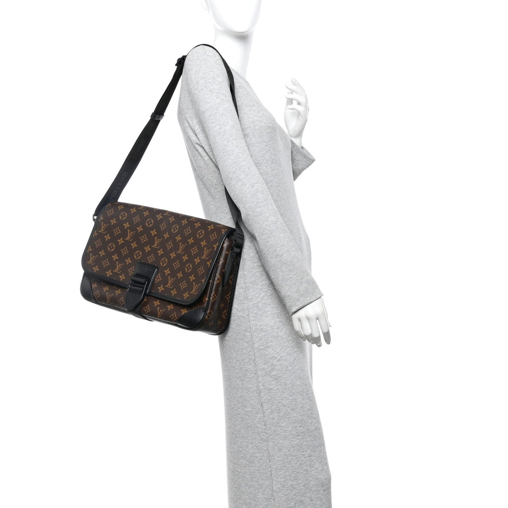 Louis Vuitton Monogram Macassar Archy Messenger GM