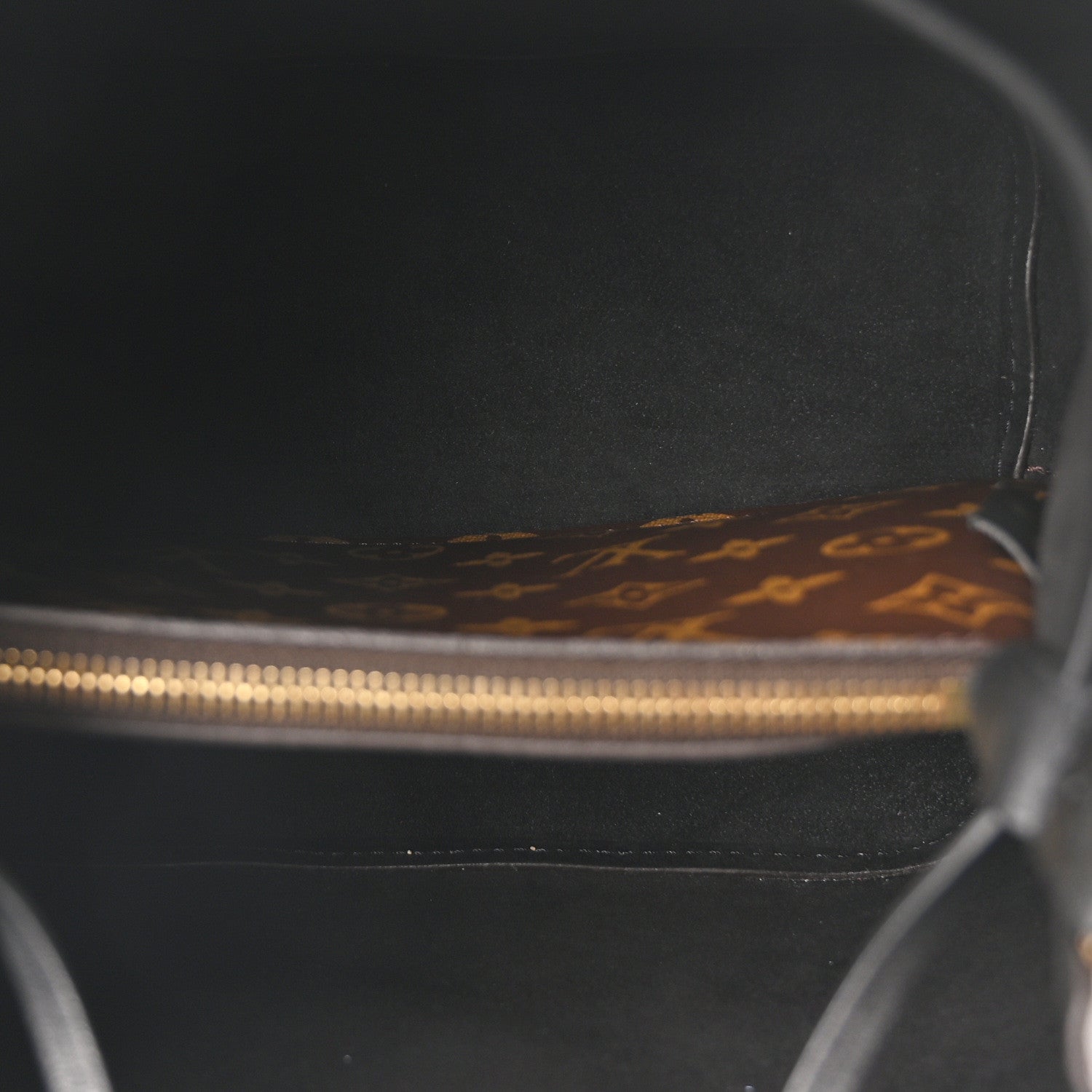 Louis Vuitton Monogram Neonoe MM Black