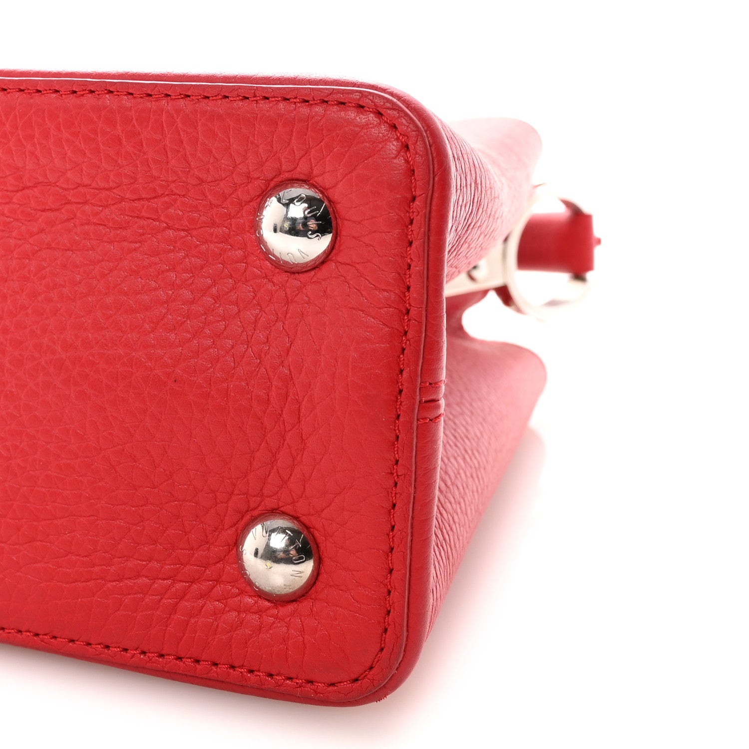 Louis Vuitton Taurillon Capucines PM Rubis