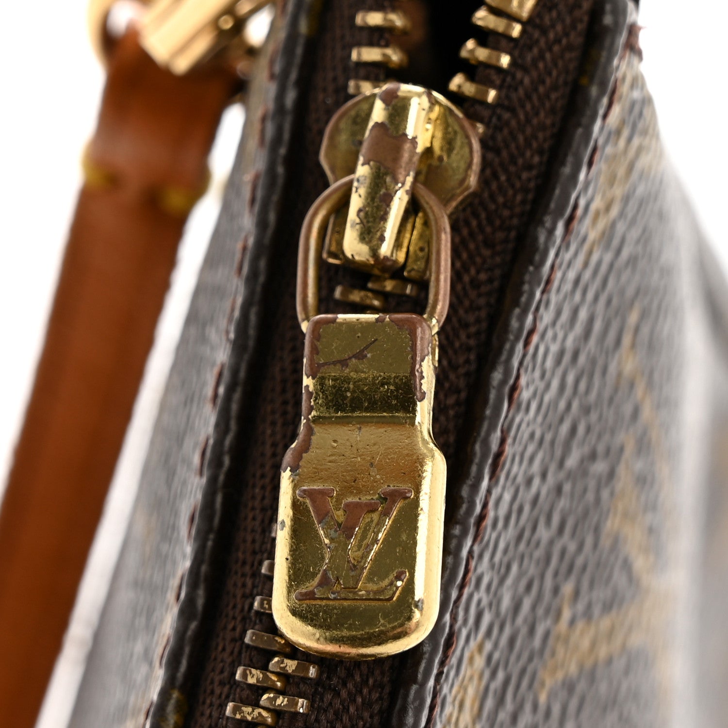 Louis Vuitton Monogram Pochette Accessories