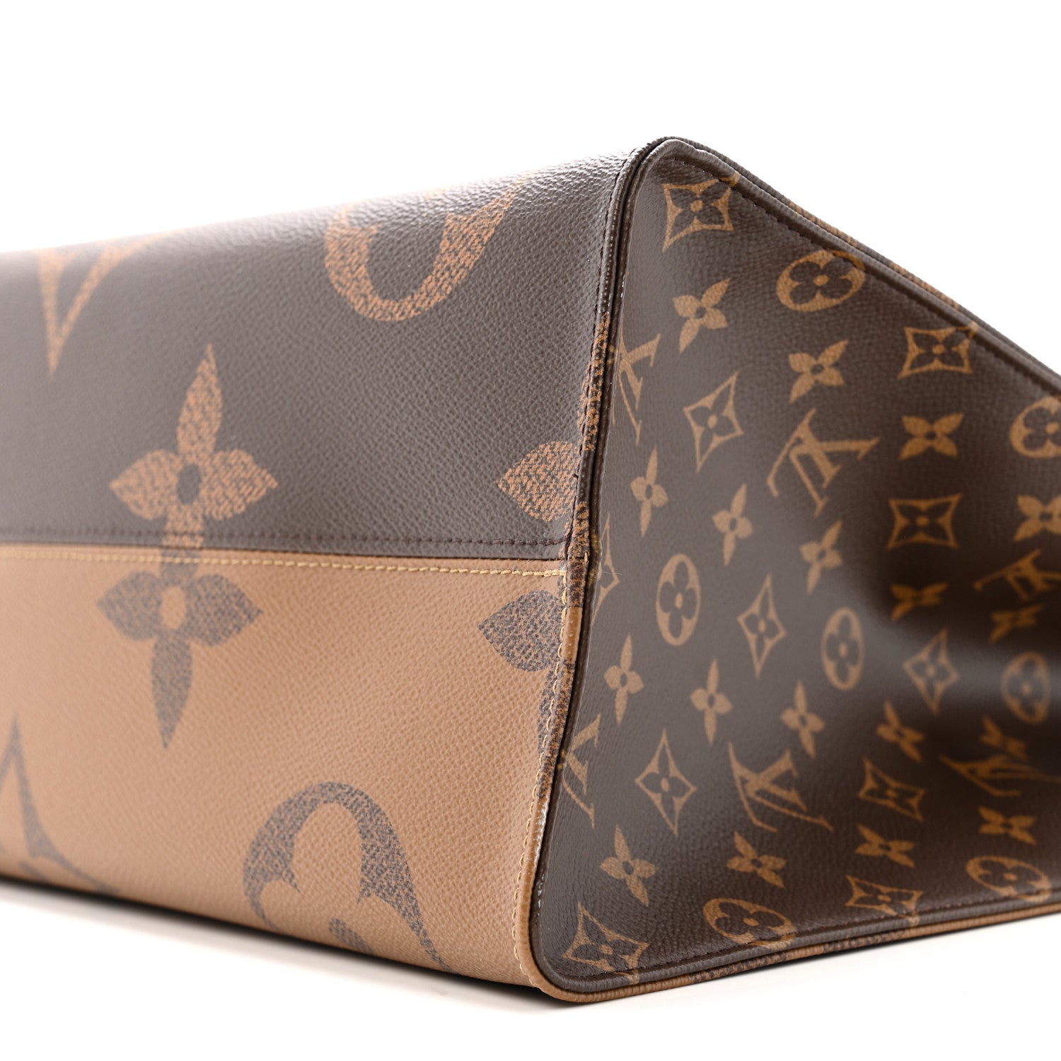 Louis Vuitton Reverse Monogram Giant Onthego GM