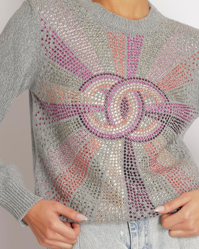 Chanel 22AGrey Cashmere Knitted Jumper with Multi-Colour Crystal Embellished CC Logo Size FR 38 (UK 10)