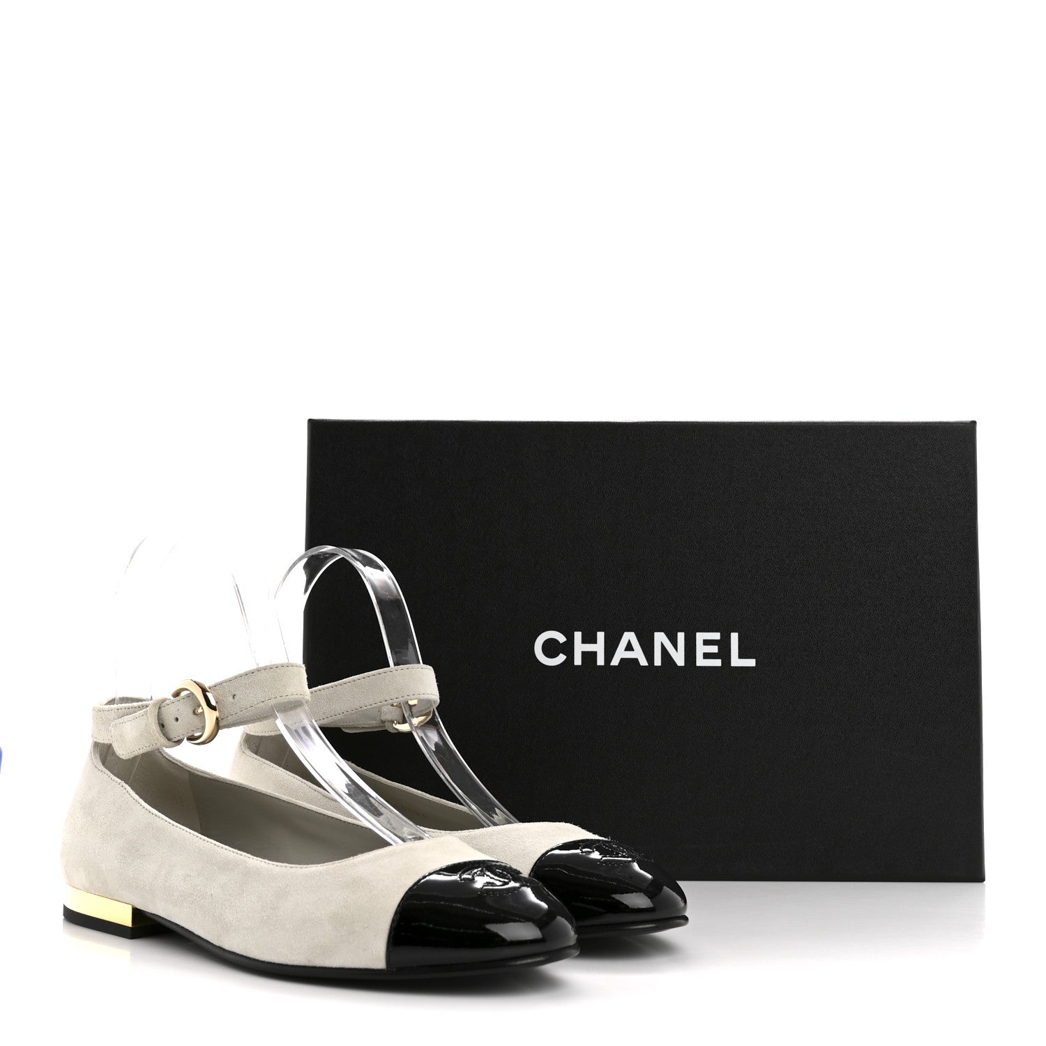 Chanel Suede Calfskin Patent Calfskin Cap Toe CC Mary Jane Flats 36.5 Light Gray Black