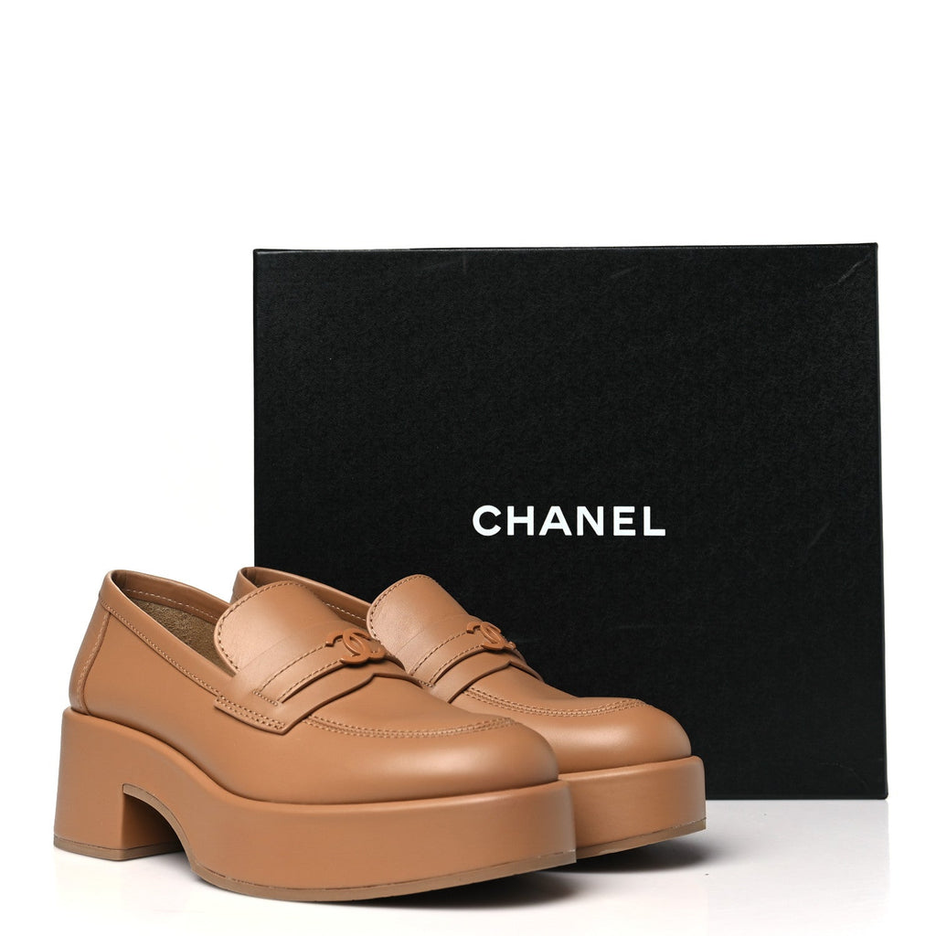 Calfskin CC Platform Loafers 39.5 Beige