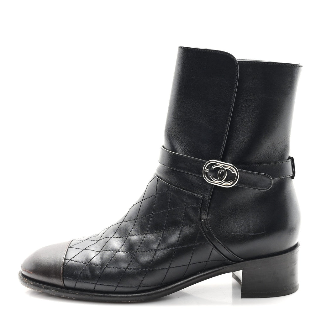 Calfskin Quilted Cap Toe Boots 41 Black Brown