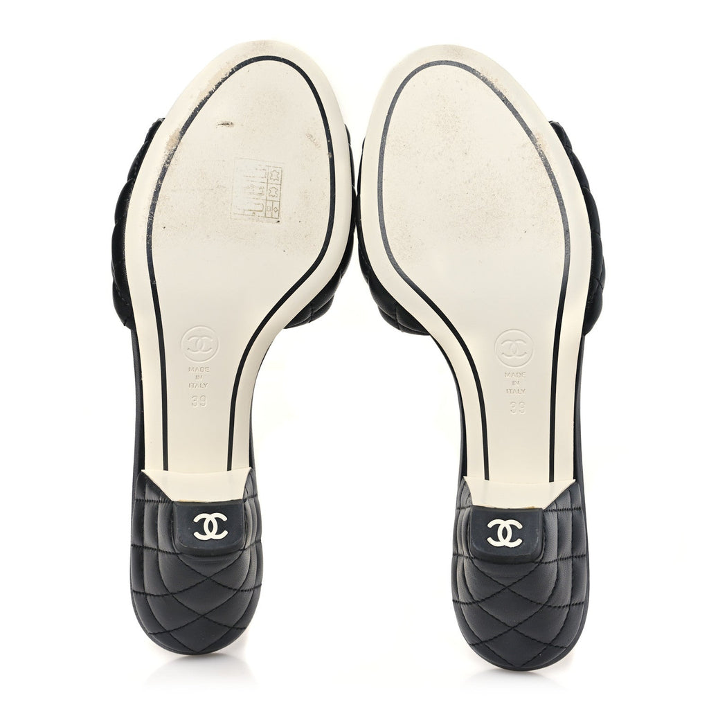 Lambskin Quilted Textured CC Mules 39 Black