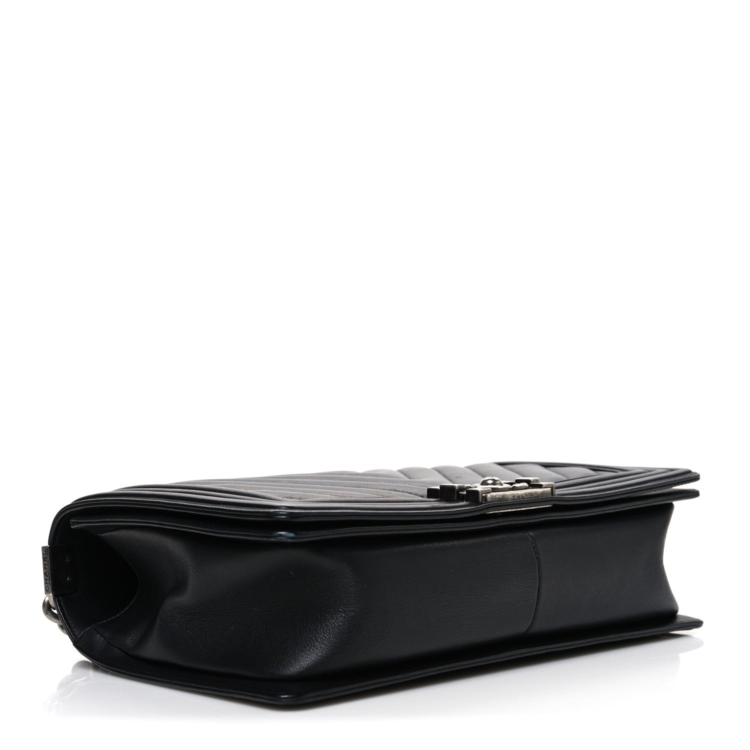 Chanel Lambskin Chevron Quilted New Medium Boy Flap Black