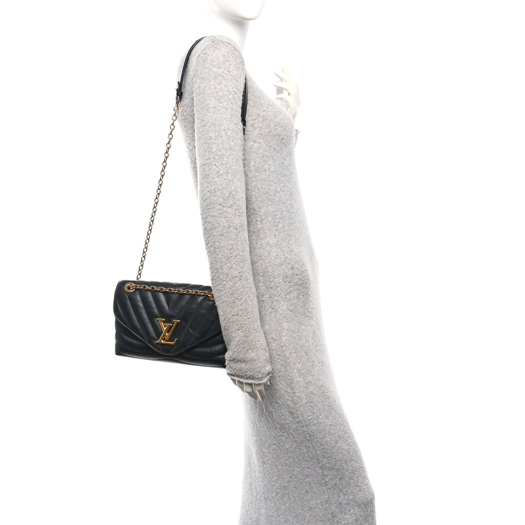 Louis Vuitton Calfskin LV New Wave Chain Bag Black