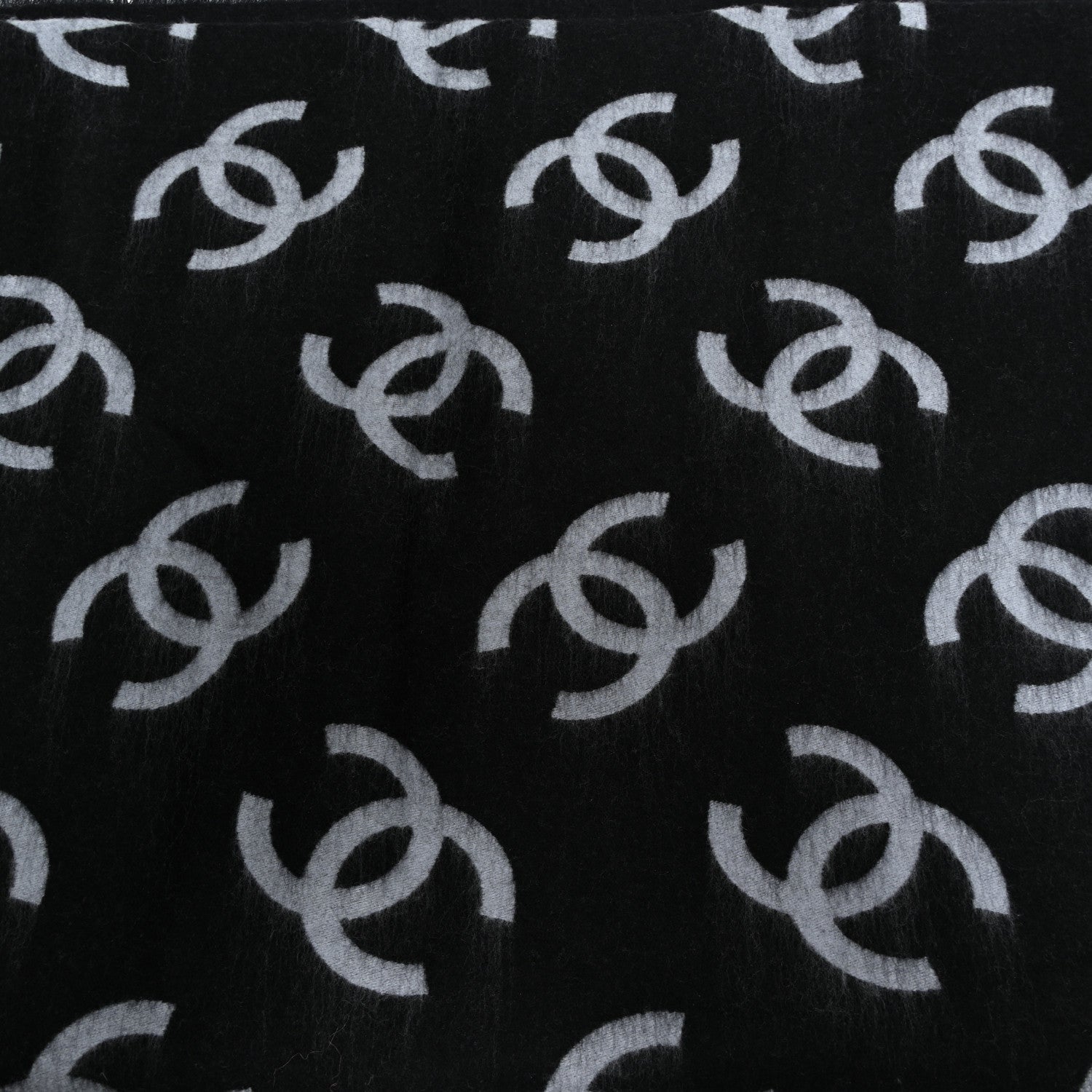 Cashmere Silk Wool CC Stole Black Light Gray White