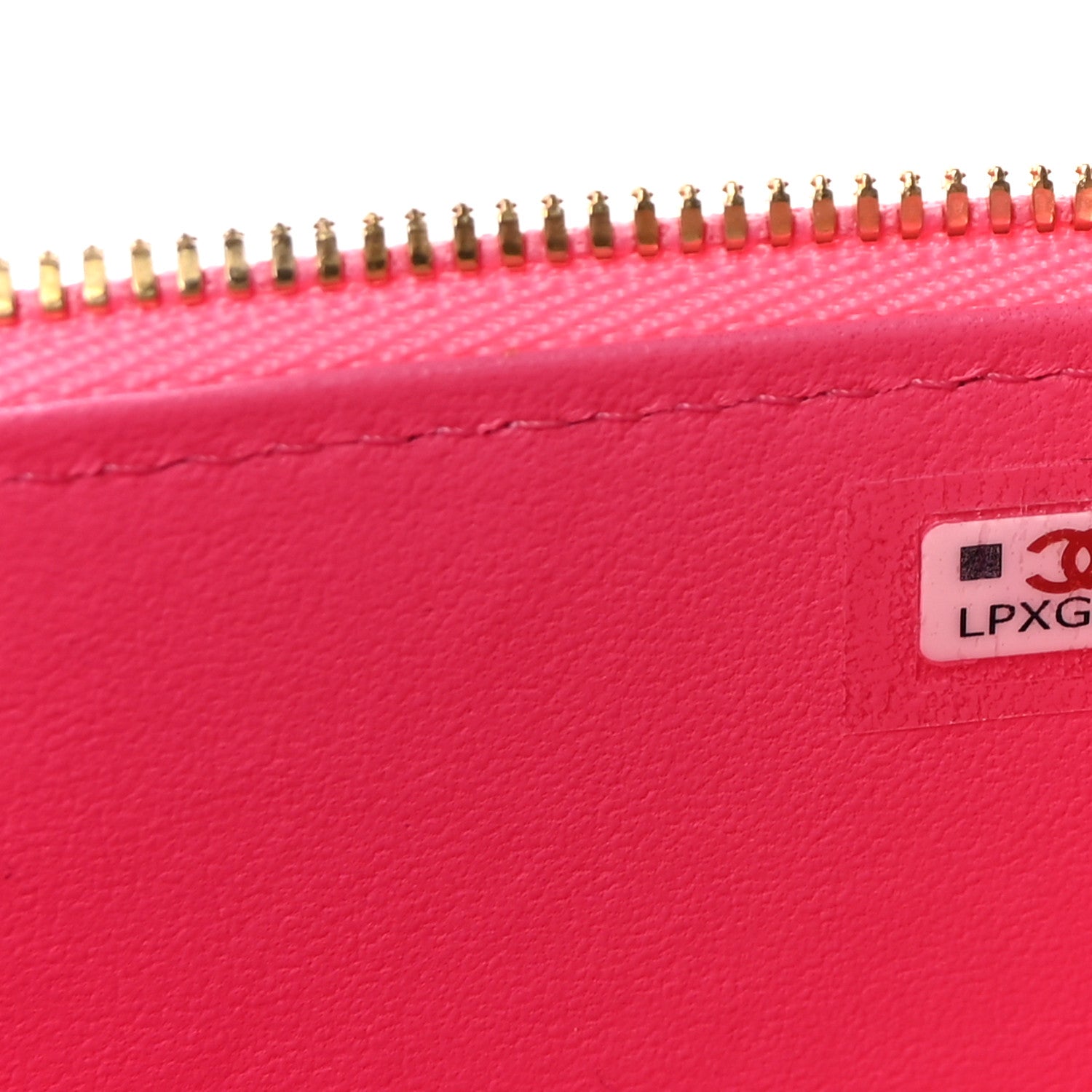 Chanel Lambskin Enamel Quilted Small Coco Hearts Vanity Case With Chain Pink