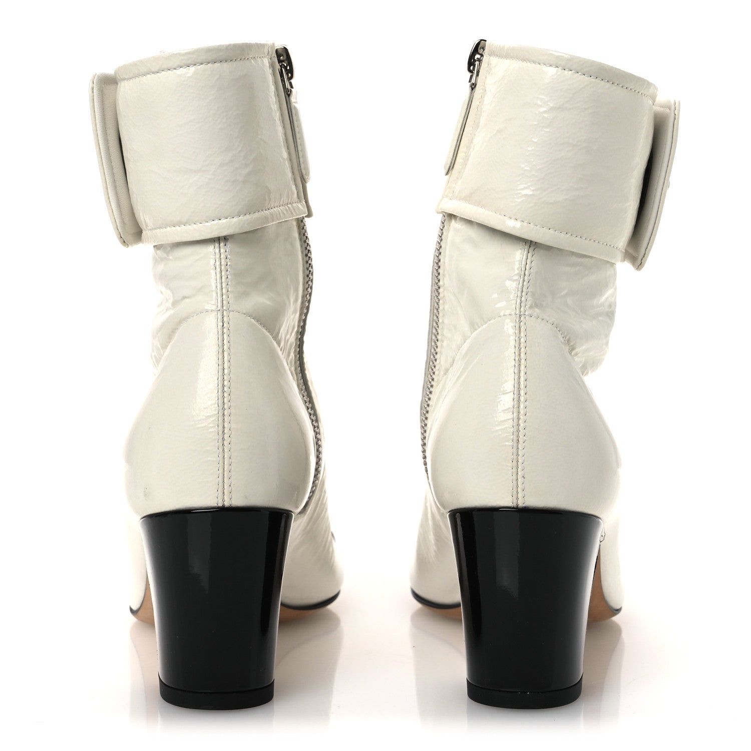 Crumpled Patent Calfskin Cap Toe CC Turnlock Ankle Short Boots 37.5 Ivory Black