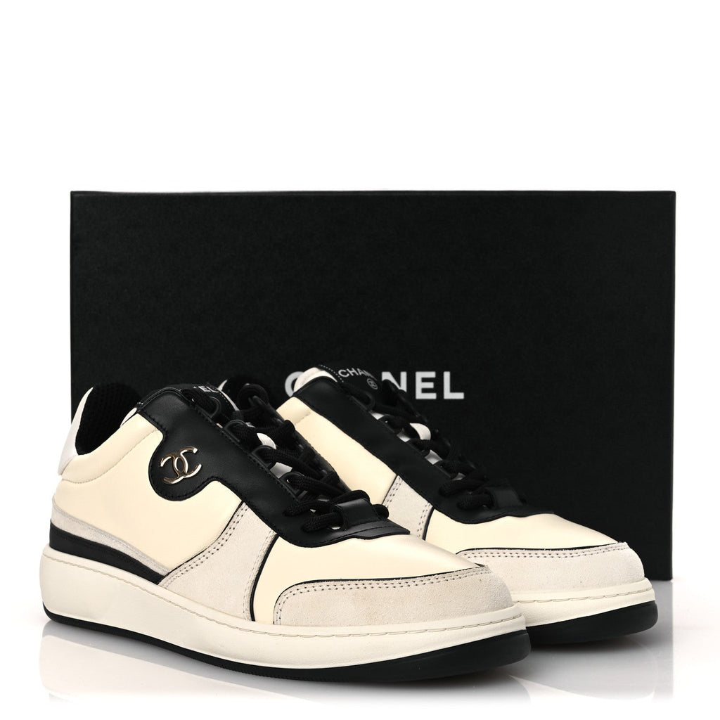 Lambskin Suede Calfskin Sneakers 40 Ivory White Black