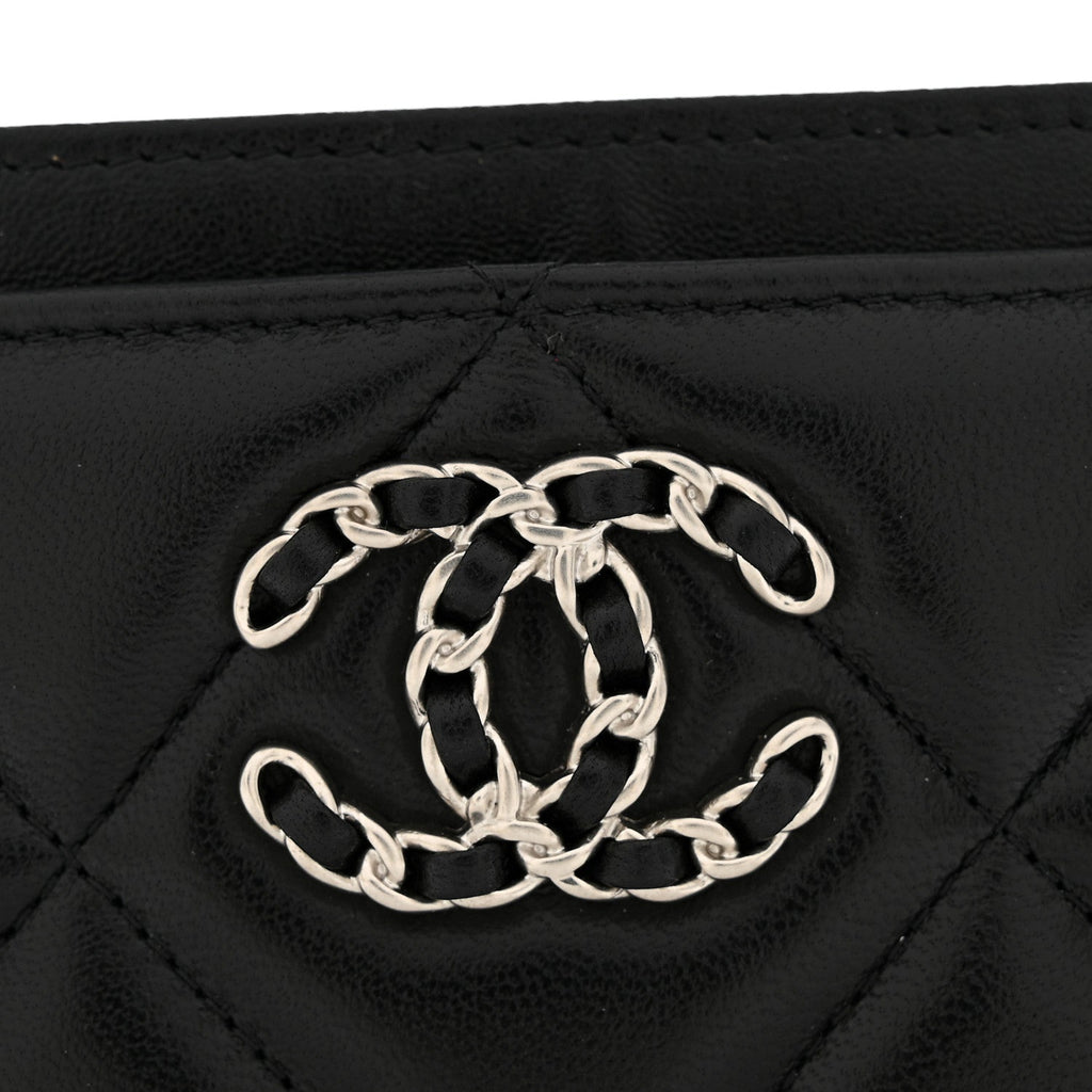 Lambskin Quilted Chanel 19 Card Holder Black