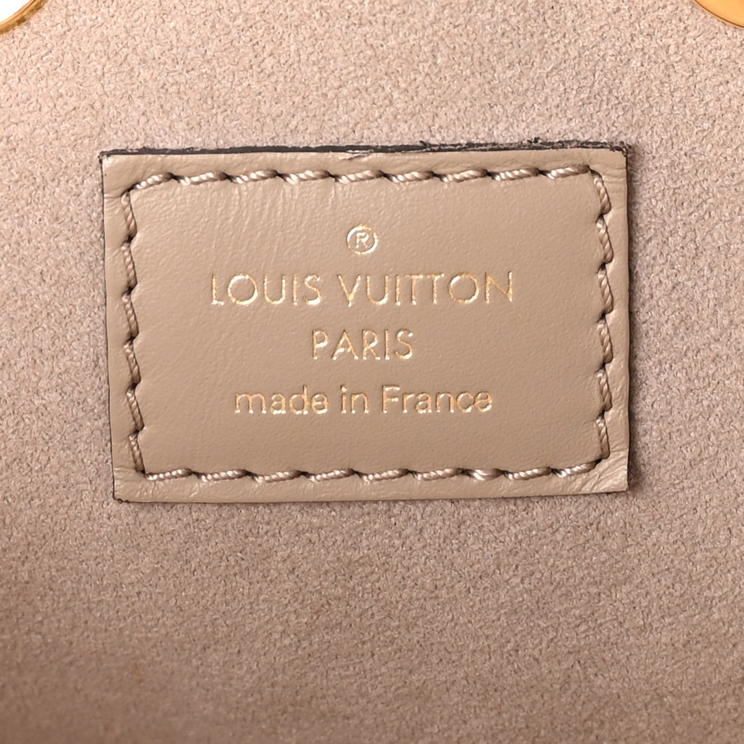 Louis Vuitton Empreinte Monogram Giant Neonoe MM Tourterelle Creme