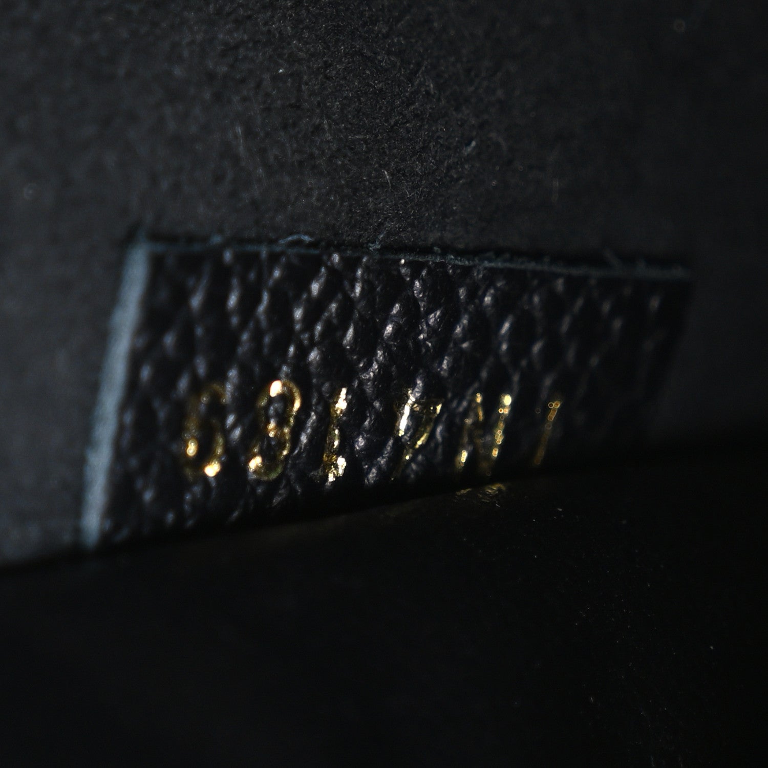 Louis Vuitton Empreinte Pochette Melanie MM Black