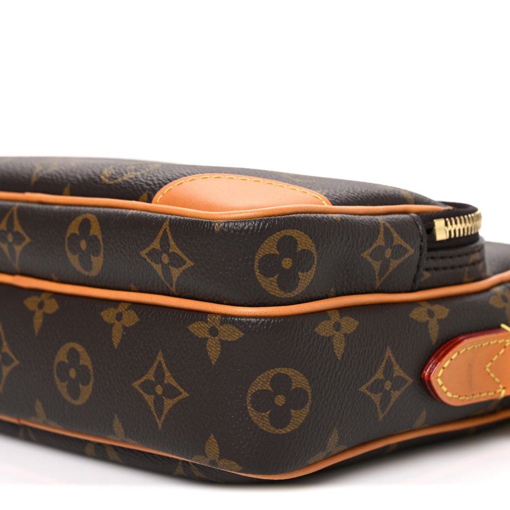 Louis Vuitton Monogram Archive Nil NM
