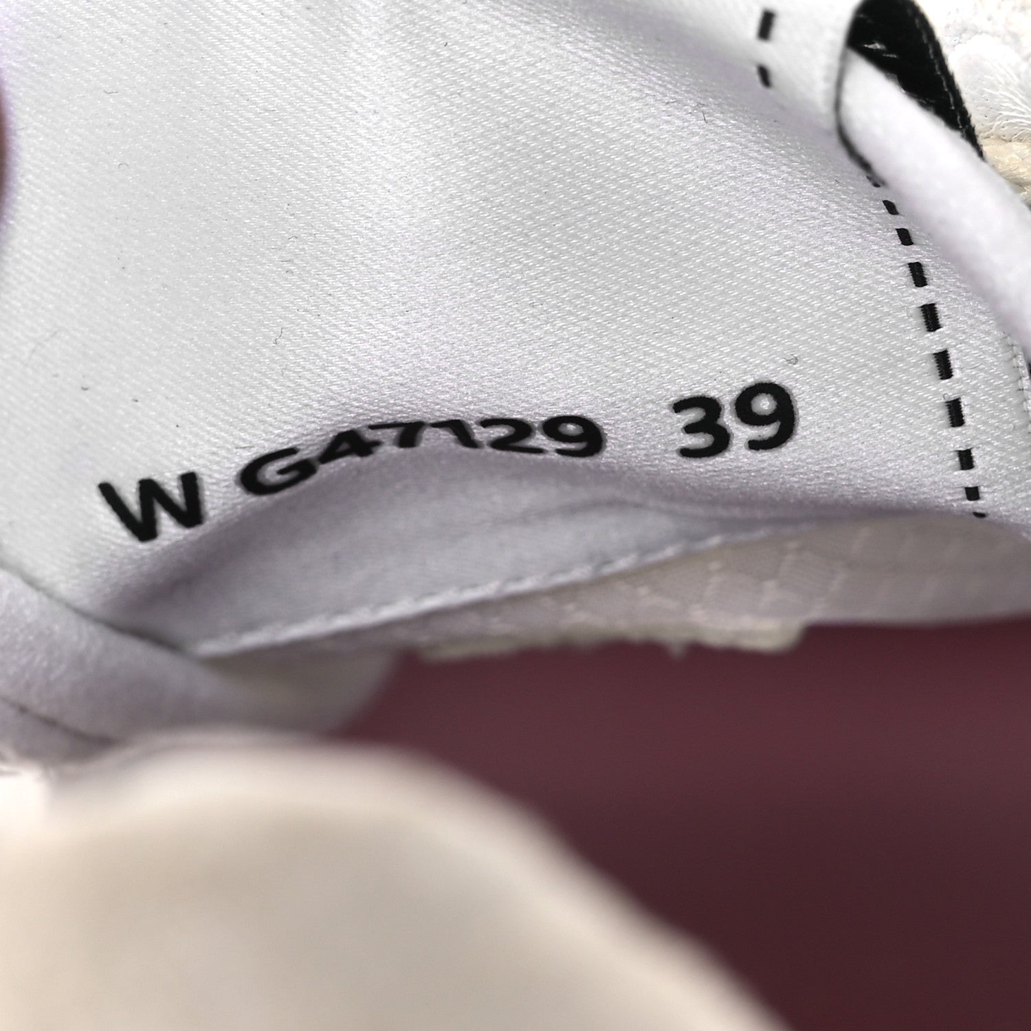 Chanel Suede Mesh Womens CC Sneakers 39 White Black