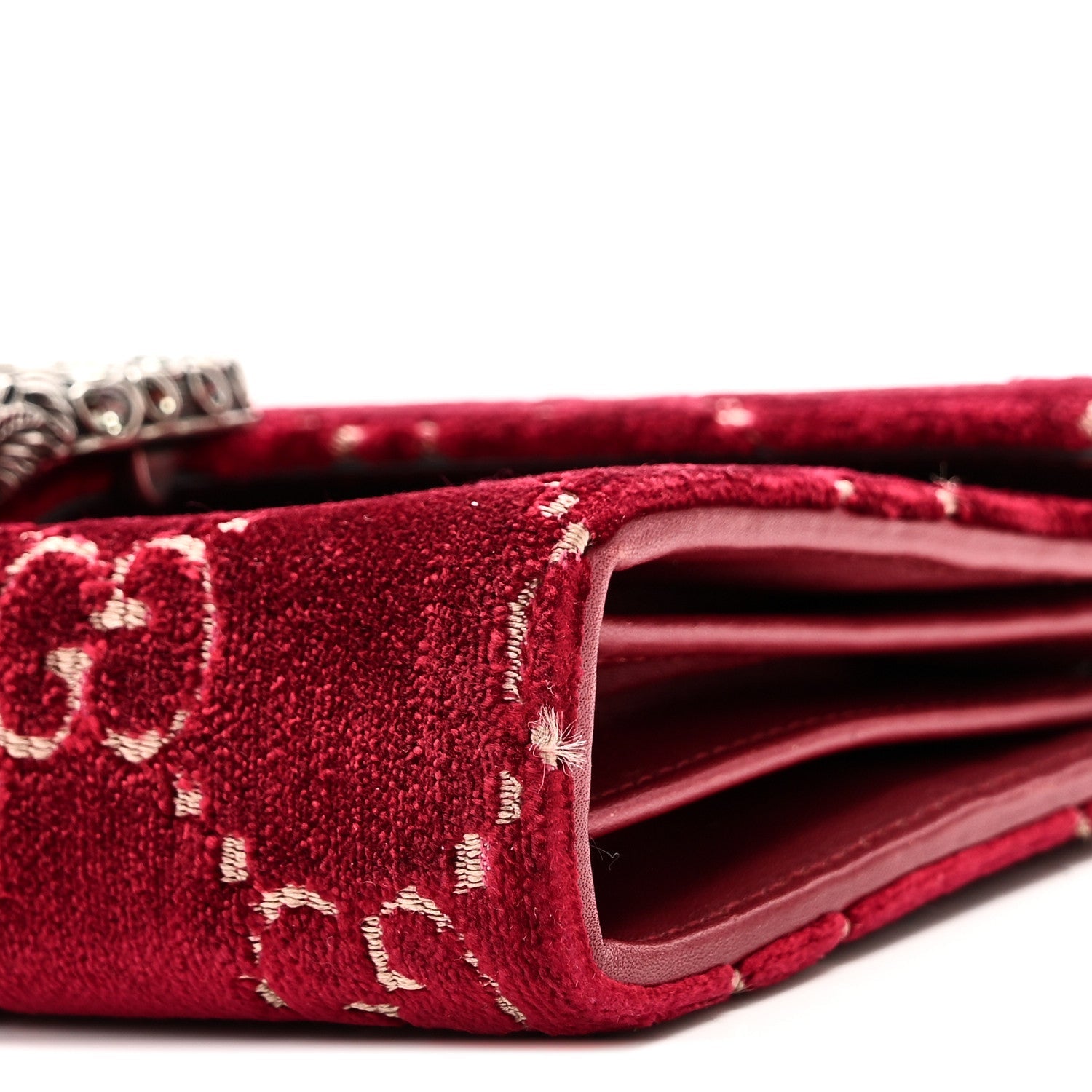 Gucci Velvet GG Monogram Mini Dionysus Chain Wallet Red Cipria