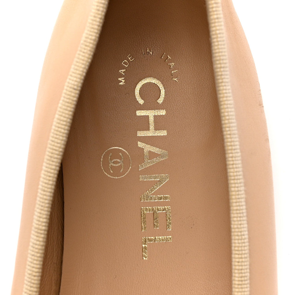 Lambskin Cap Toe CC Ballerina Flats 37 Beige Black