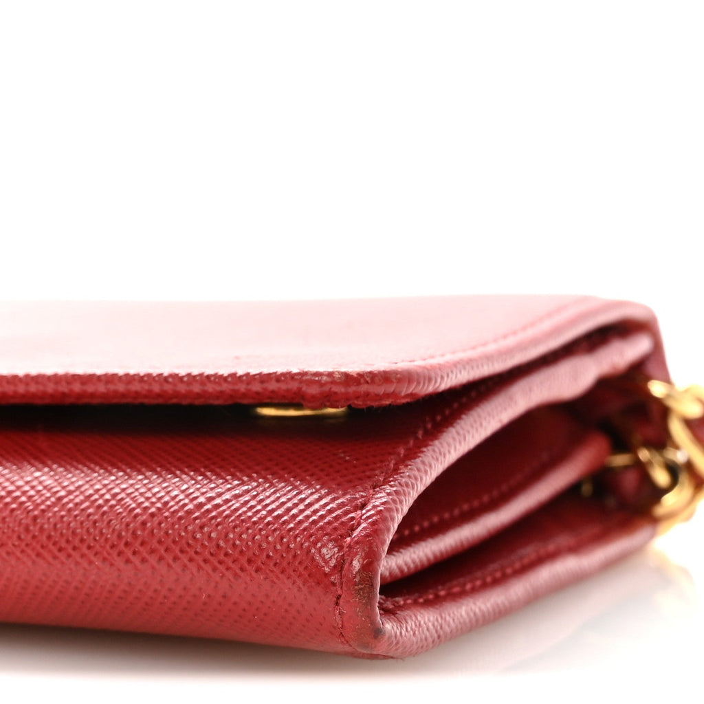 Prada Saffiano Metal Oro Chain Wallet Fuoco