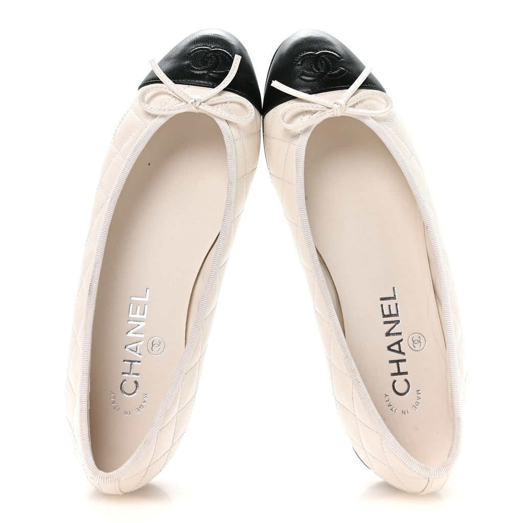 Canvas Lambskin Quilted CC Cap Toe Ballerina Flats 37 White Black
