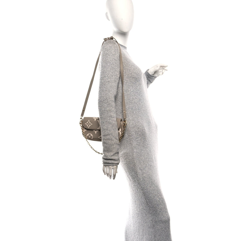 Louis Vuitton Empreinte Monogram Giant Ivy Wallet On Chain Tourterelle Creme