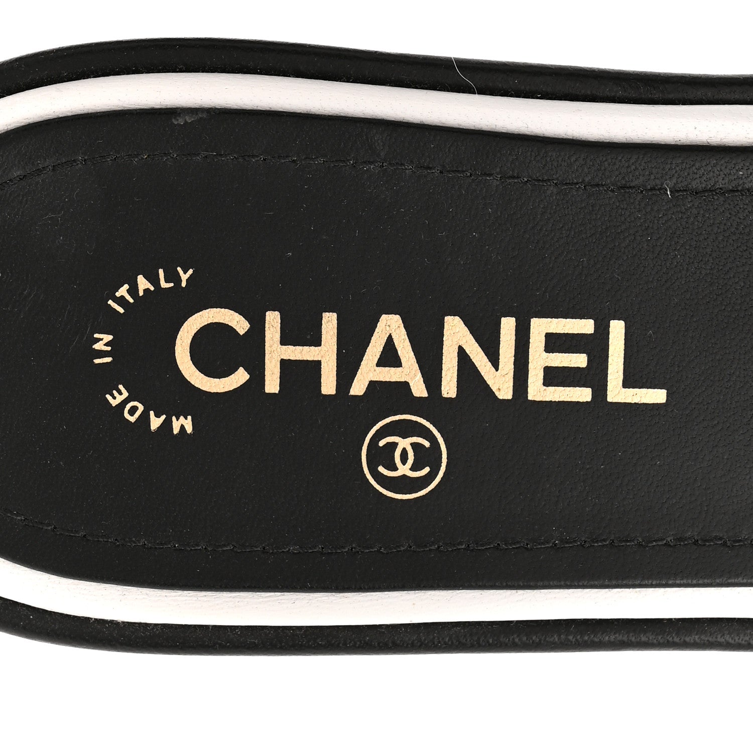 Lambskin Embroidered CC Mule Sandal 40 Black White