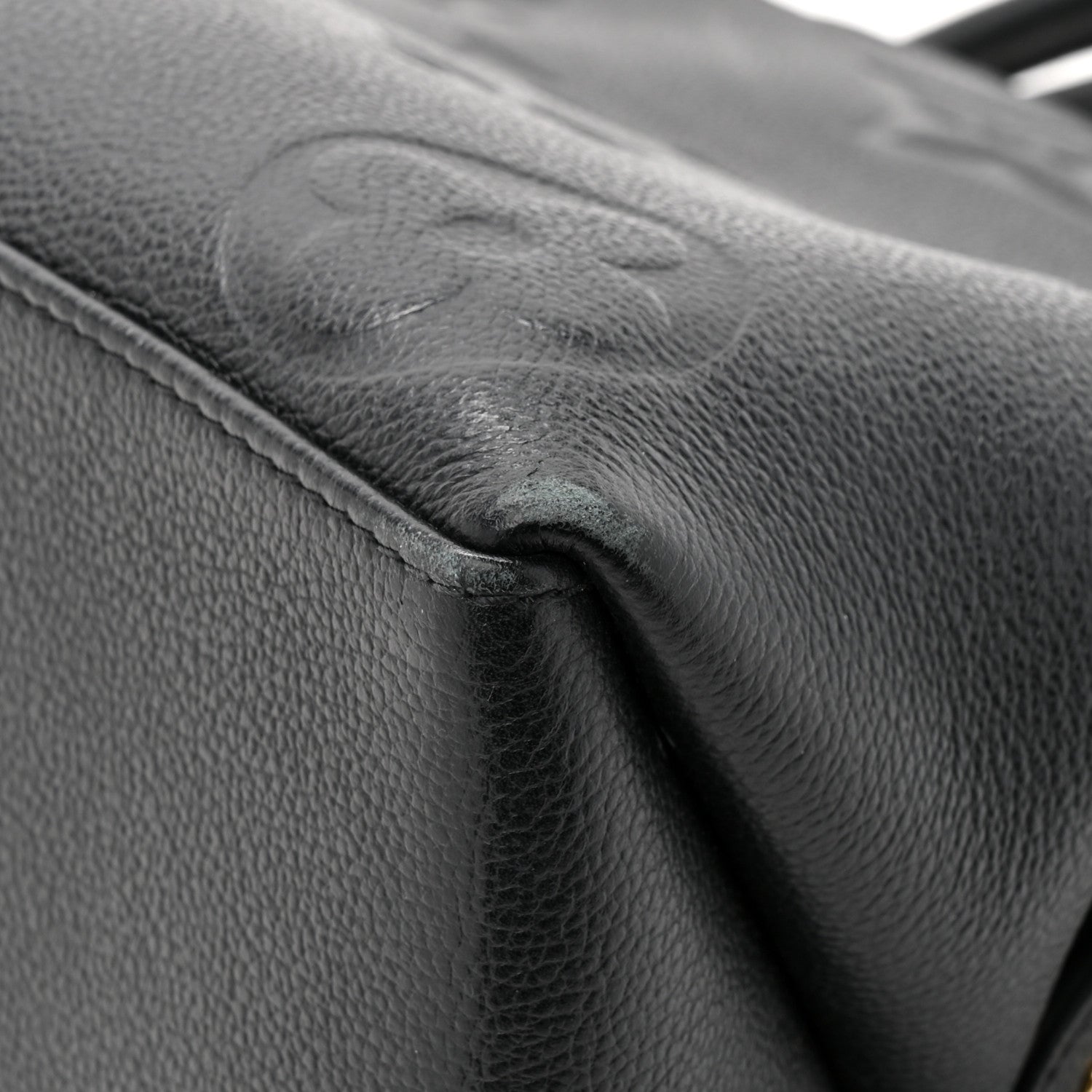Louis Vuitton Empreinte Monogram Giant Grand Palais Black