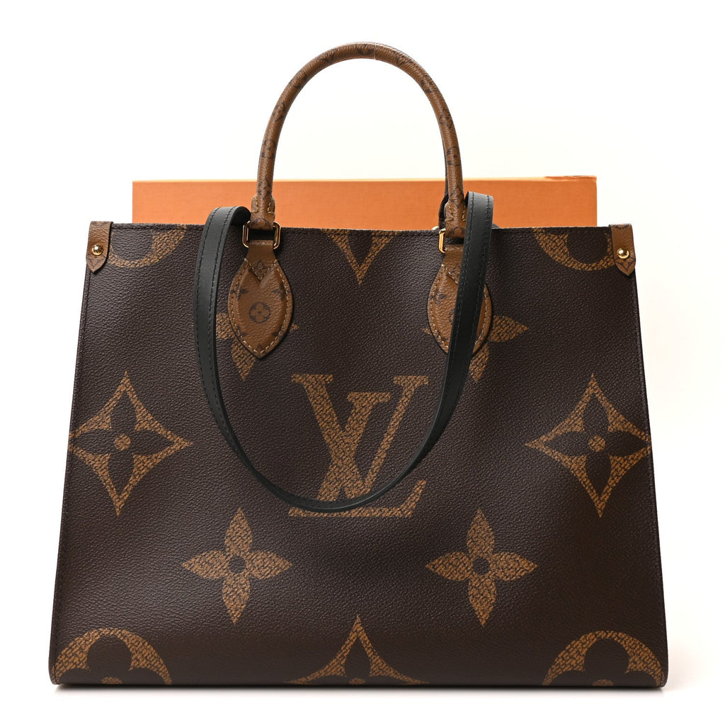 Louis Vuitton Reverse Monogram Giant Onthego MM