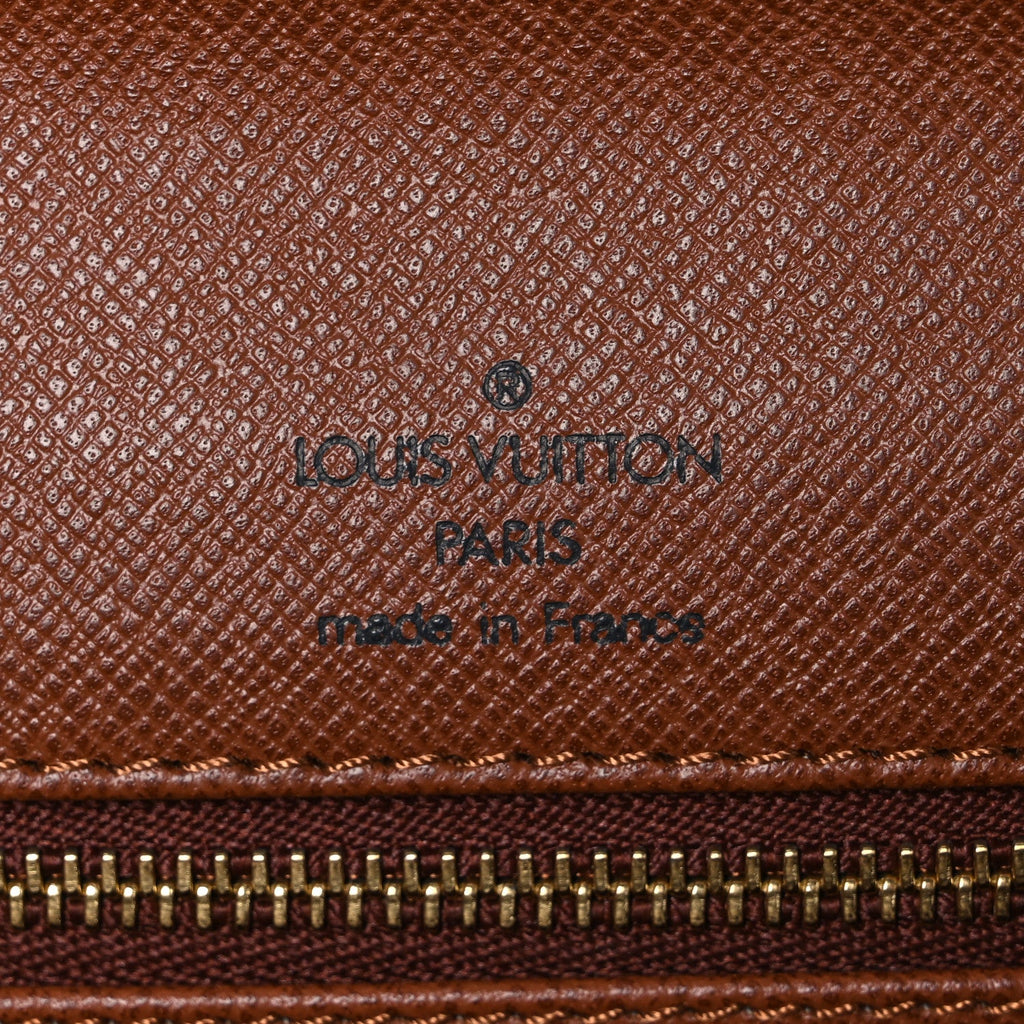 Louis Vuitton Monogram Pochette Dame 26