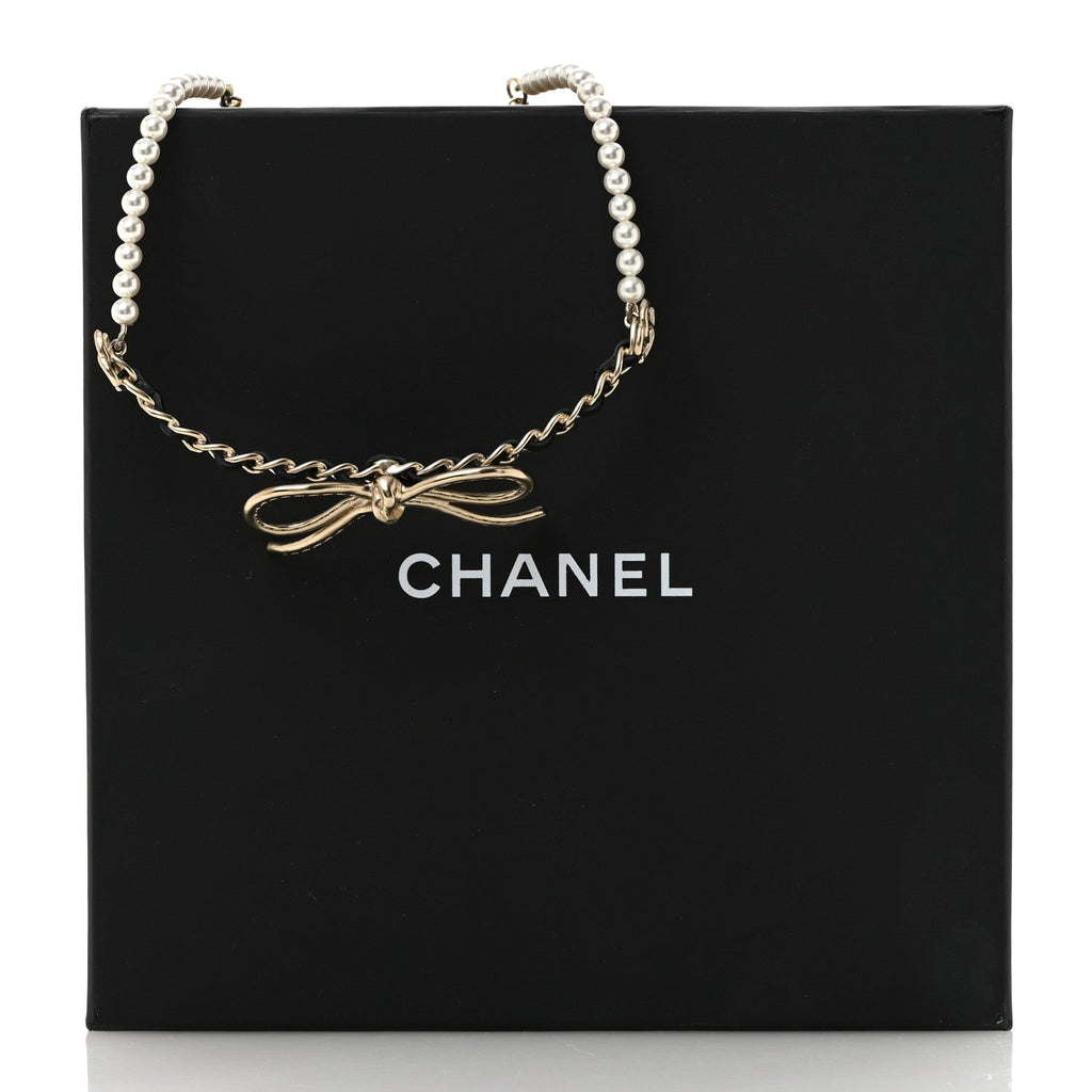 Pearl Lambskin CC Chain Bow Choker Gold Black White
