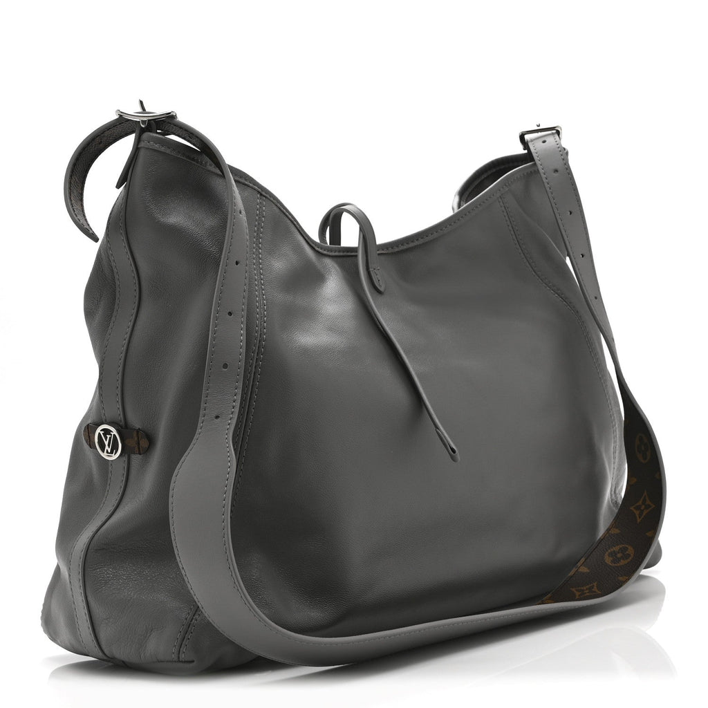 Louis Vuitton Lambskin Carryall MM Trianon Gray