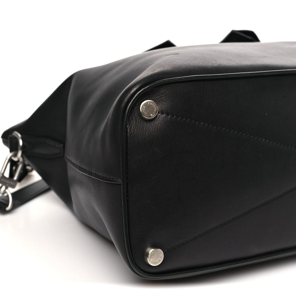 Louis Vuitton Smooth Millesime Calfskin Lockit MM Black
