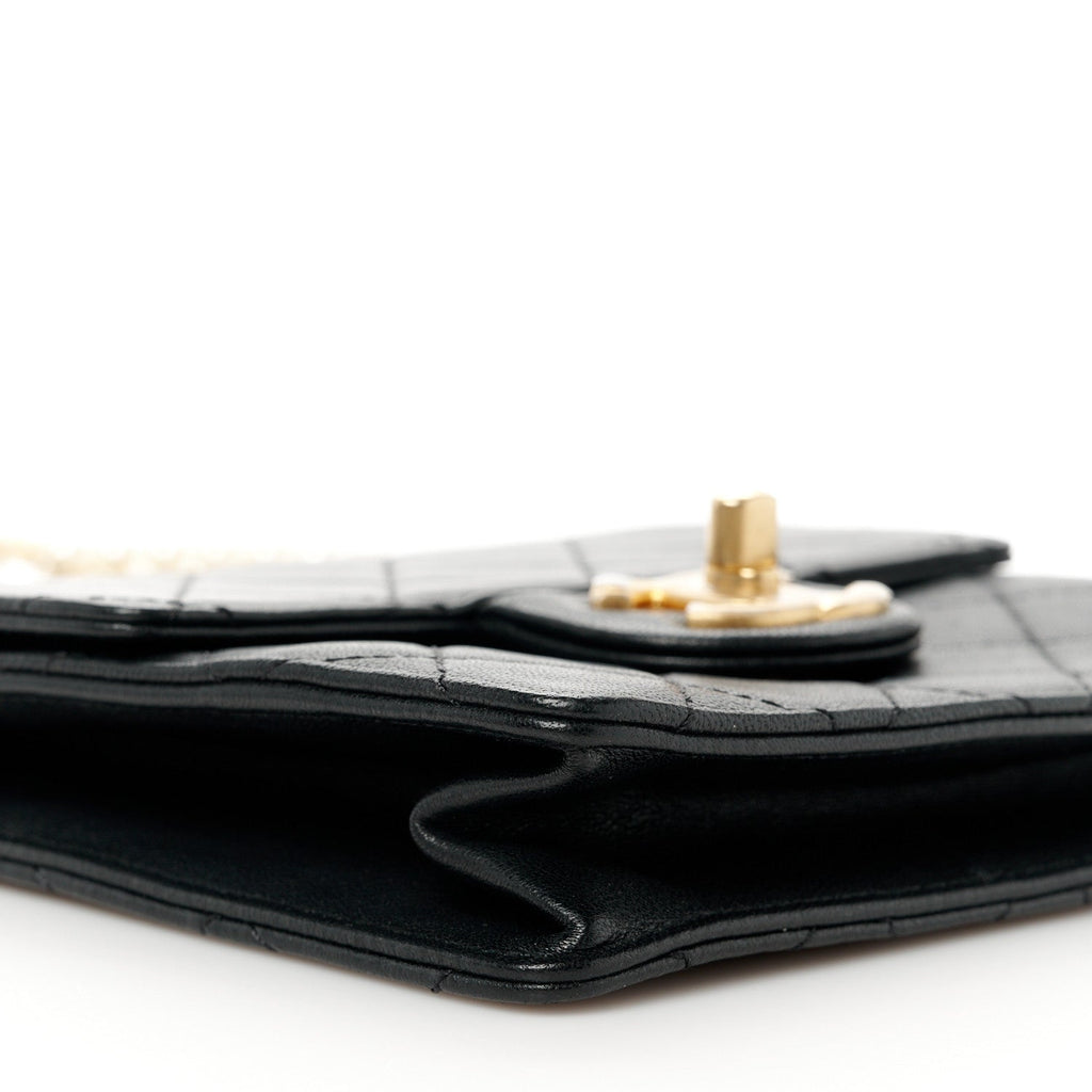 Chanel Goatskin Quilted Chic Pearls Flap Black