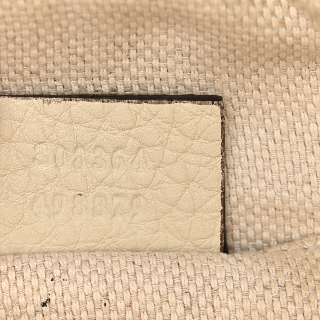 Gucci Pebbled Calfskin Small Soho Disco Bag Off White